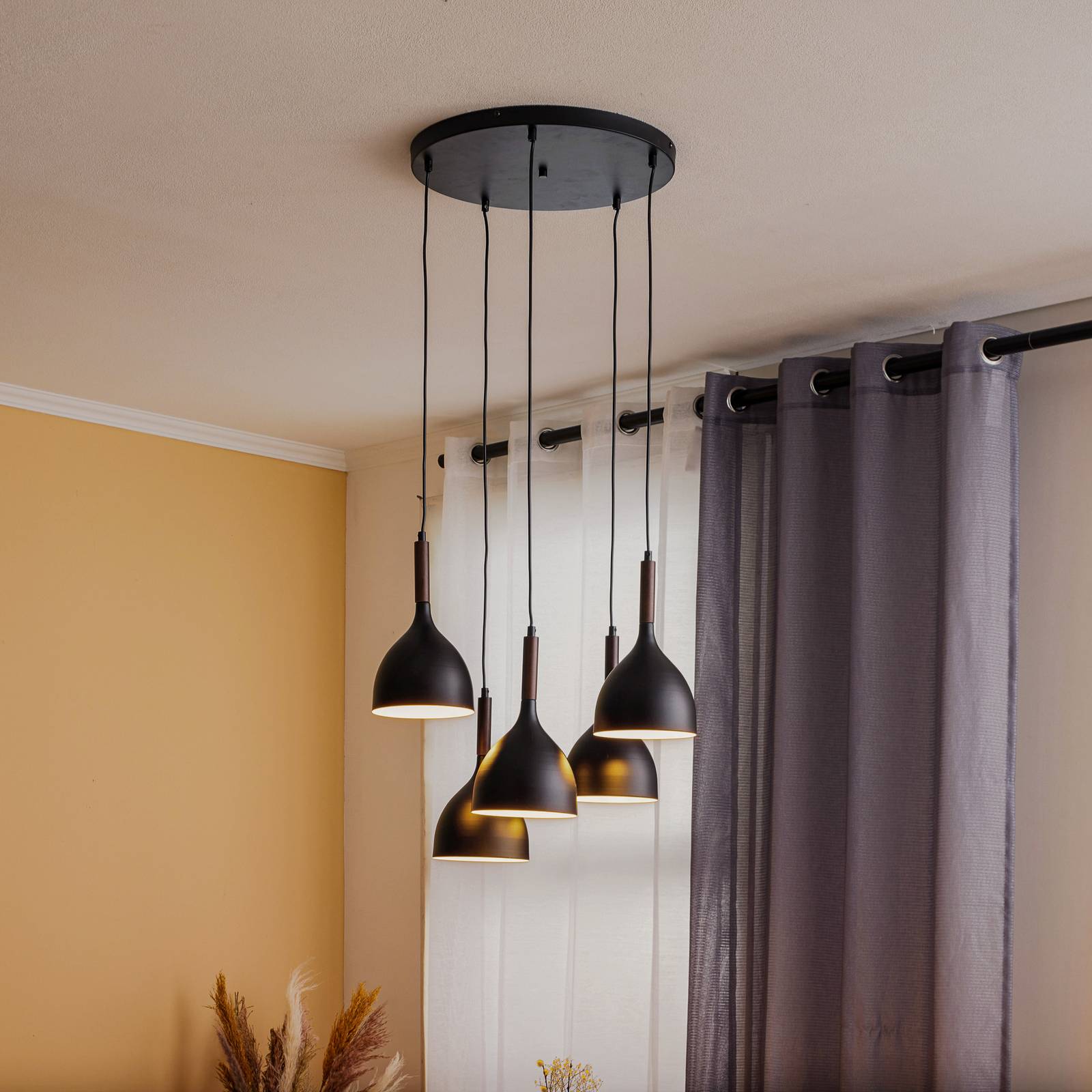 Euluna Suspension Noak 5 lampes ronde noir/bois naturel