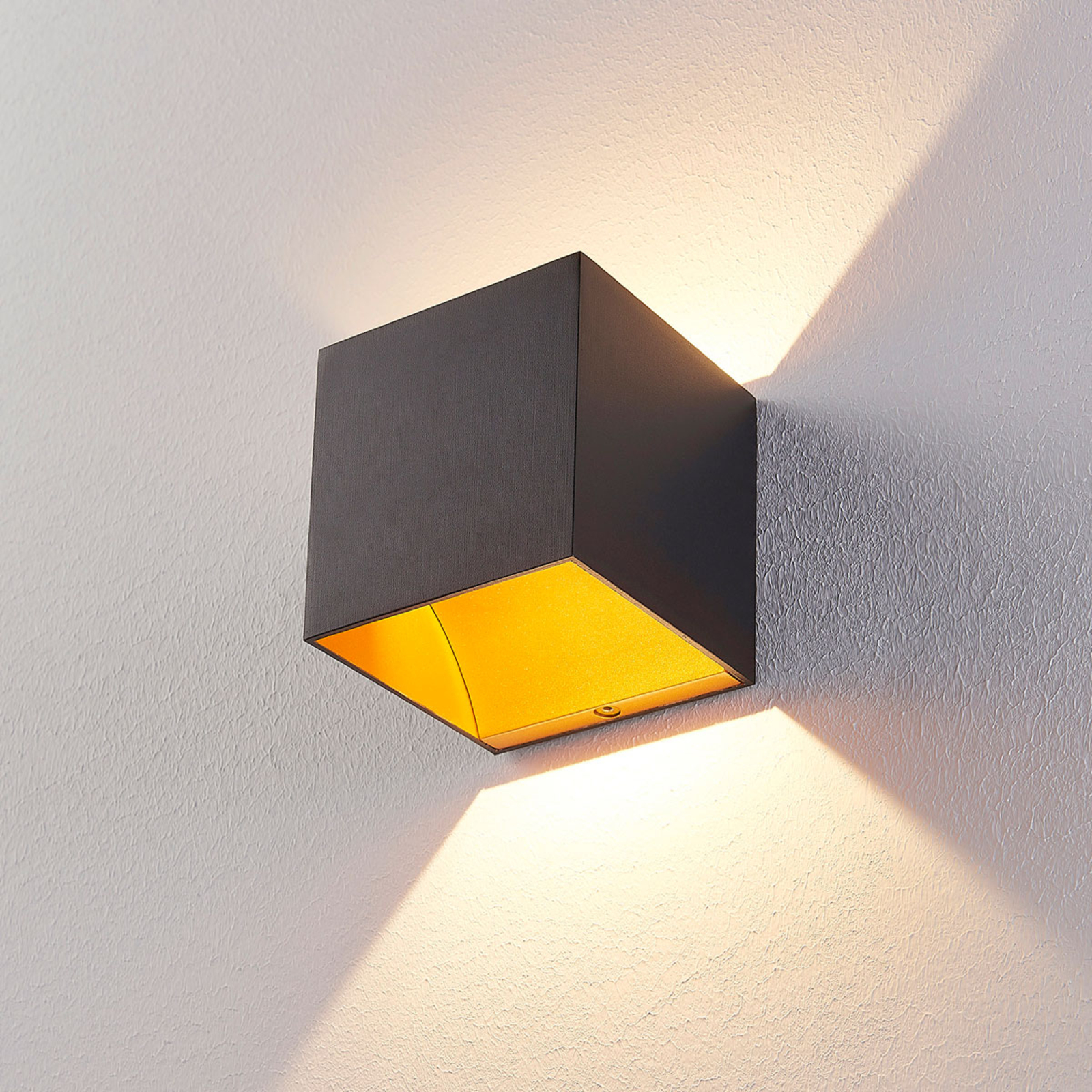 Zuzana Wall Lamp Black/Gold - Arcchio