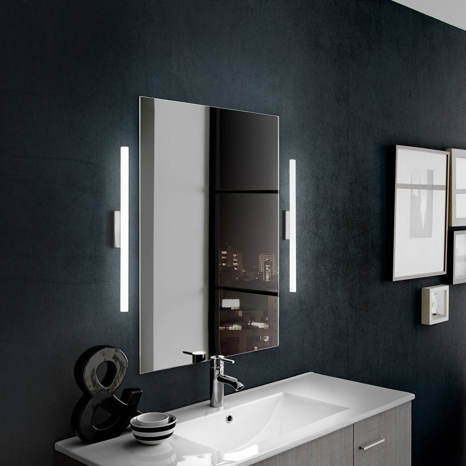 Image of Ebir Applique miroir LED Irène ronde, largeur 50 cm 8435324903171