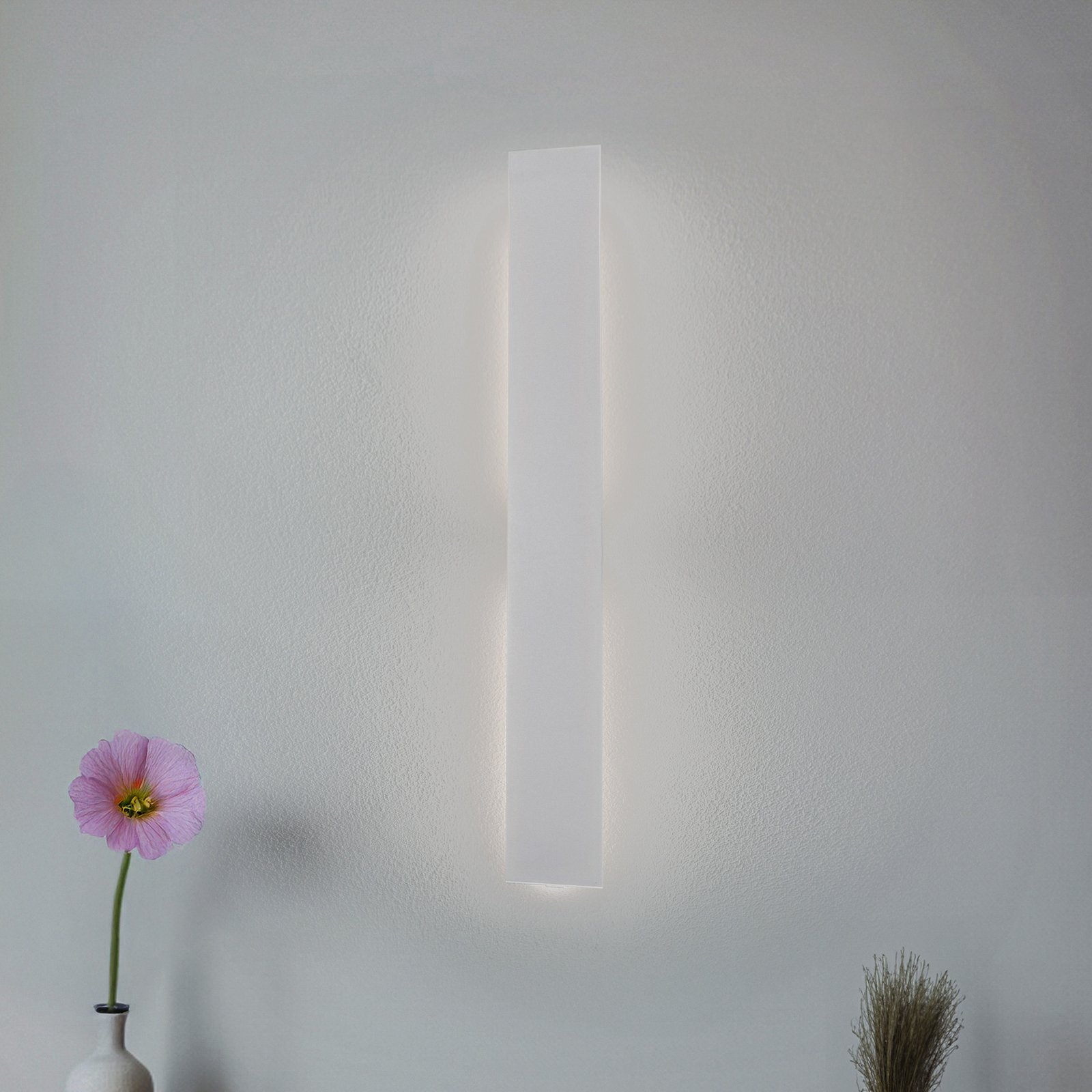 Kinkiet LED Navi, biały, wysokość 100 cm, metal, 3000 K