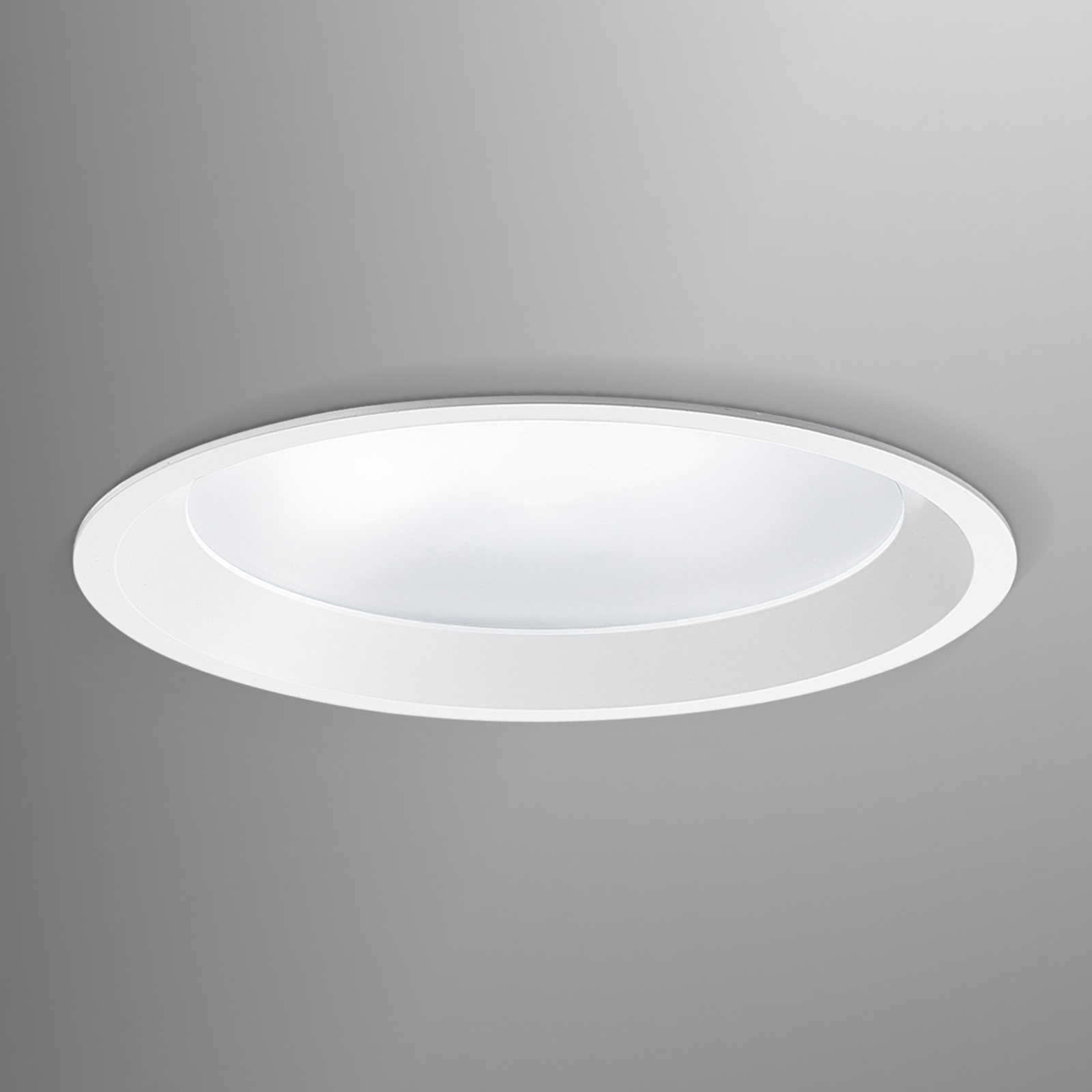 Strato 190 innfelt LED taklampe – diameter 19 cm Strato 190 innfelt LED taklampe – diameter 19 cm