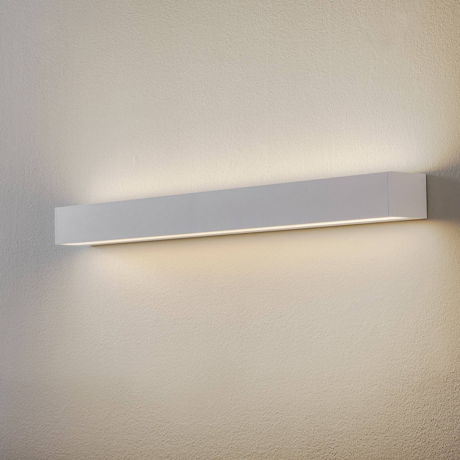 BEGA 50805 LED wall lamp 930 white 92 cm 9,270 lm