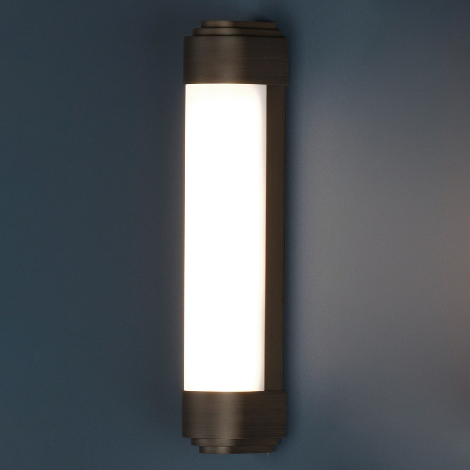 Astro Belgravia LED wall light, 40 cm