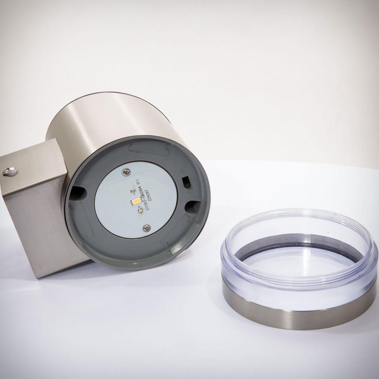 Salma Solaire Steel - Lindby