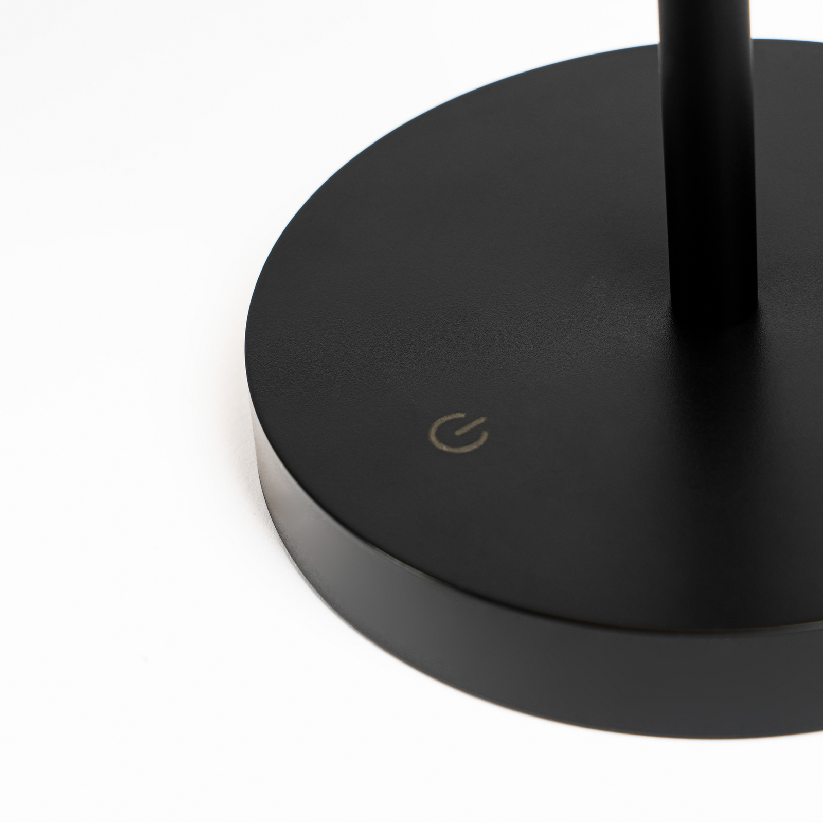 Milica LED Lampe de Table Dim. Black - Lindby