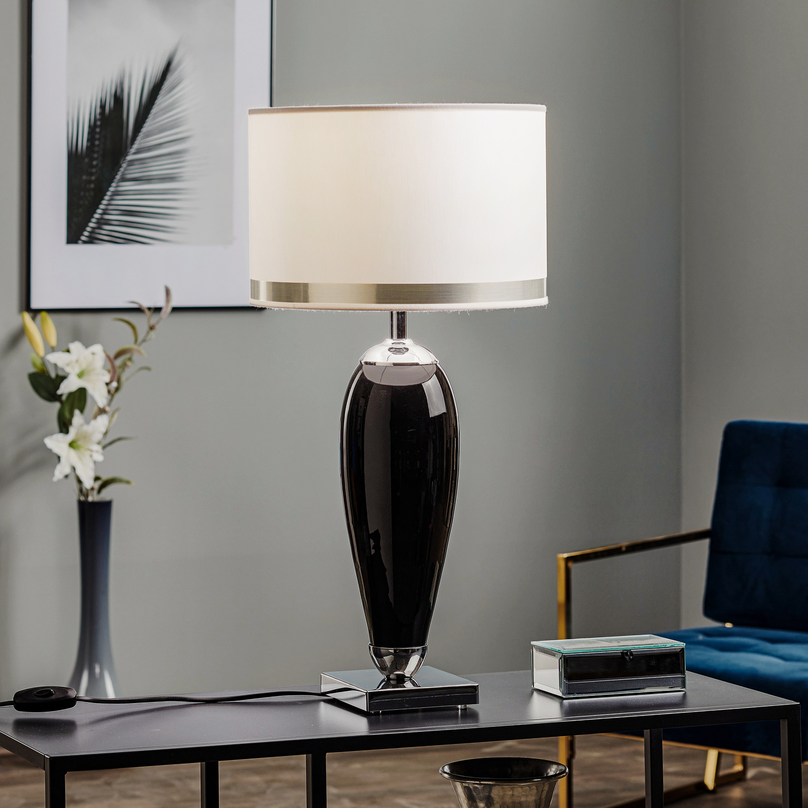 Lund table lamp in white and black, height 60 cm 