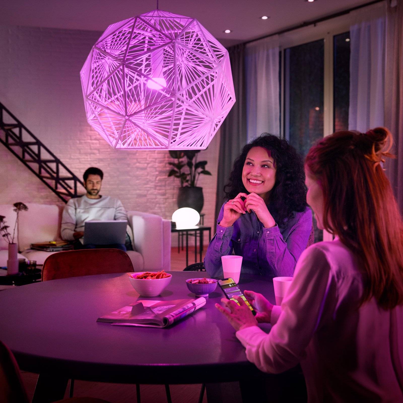 Philips Hue White&Color Ambiance LED E27 9W 1100lm