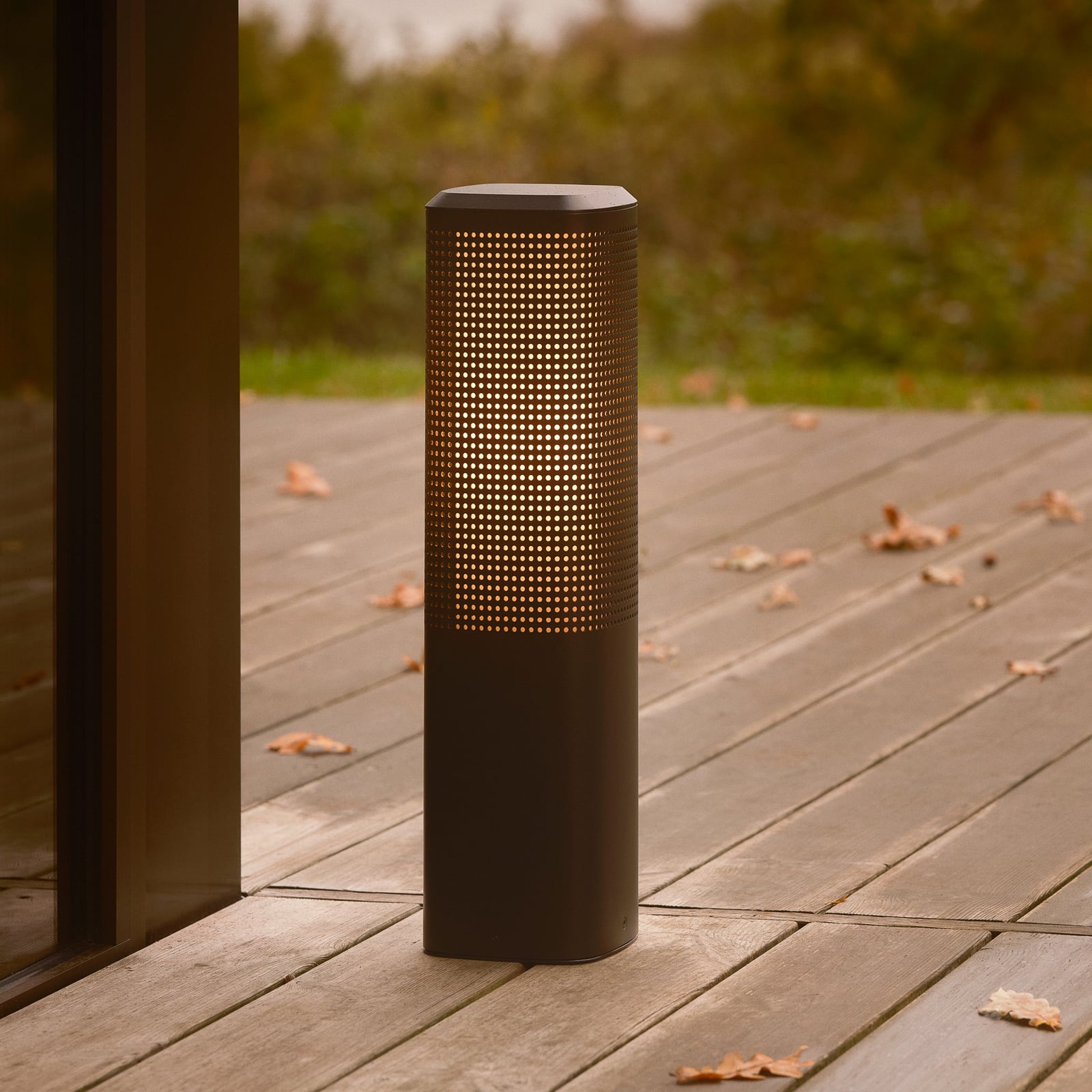 Sidara Seaside pillar light, black, IP54, E27 - Nordlux