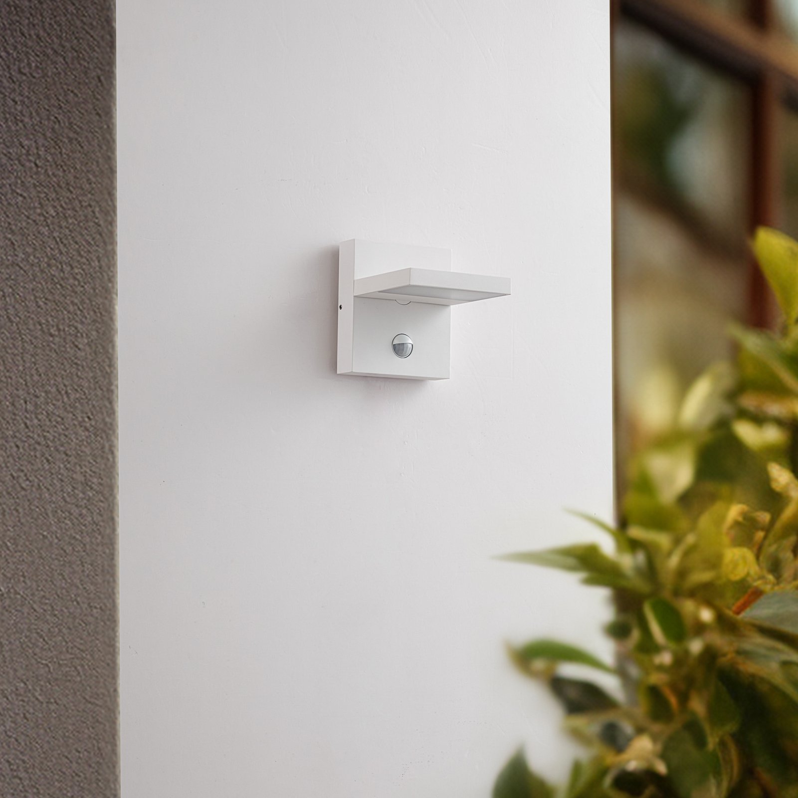 Silvan LED Na zewnątrz Lampa Ścienna w/Sensor Biały - Lucande