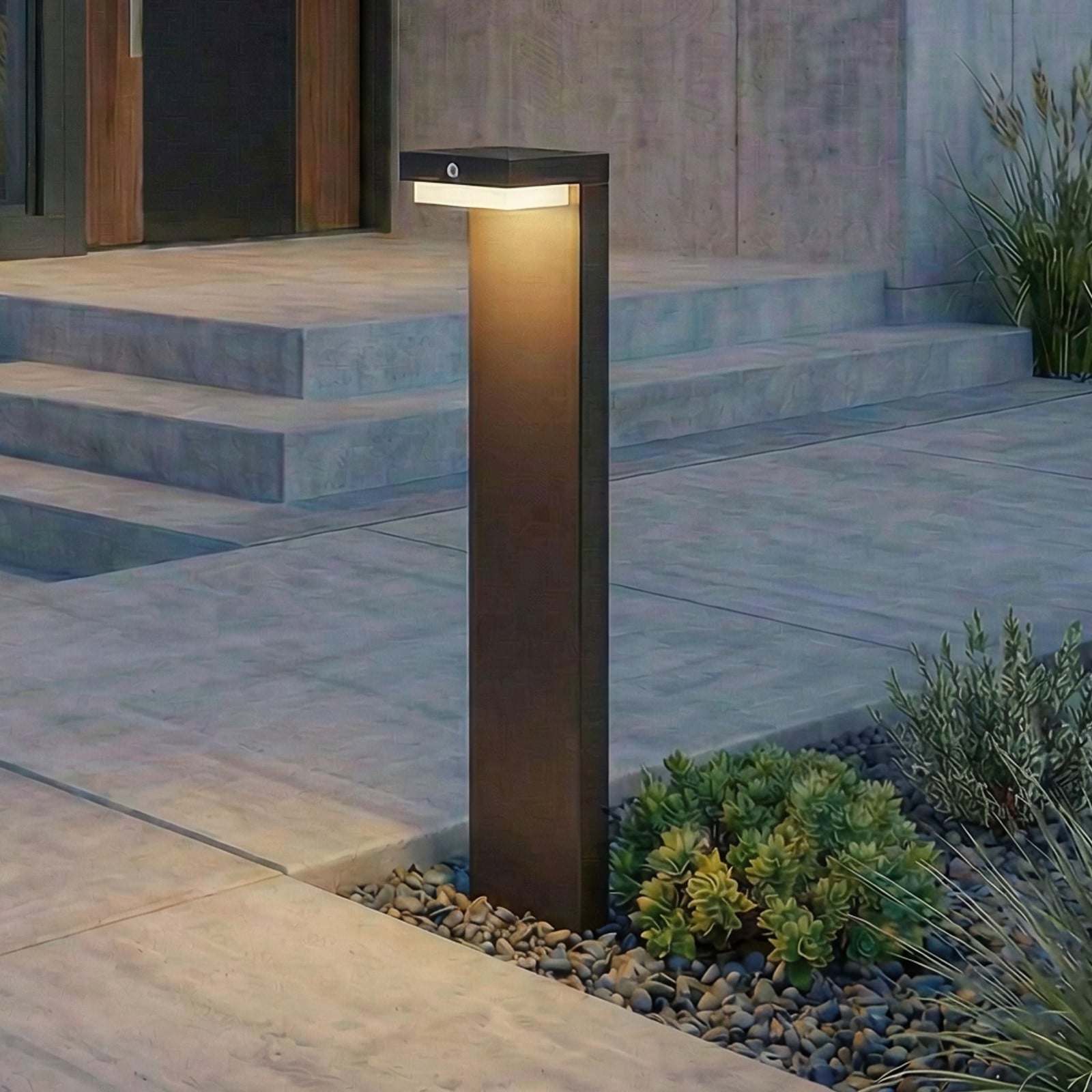 Eleazer LED solcellspollare med sensor, svart &ndash; Lindby Eleazar - Balkong - Modern - Aluminium - Vinklad