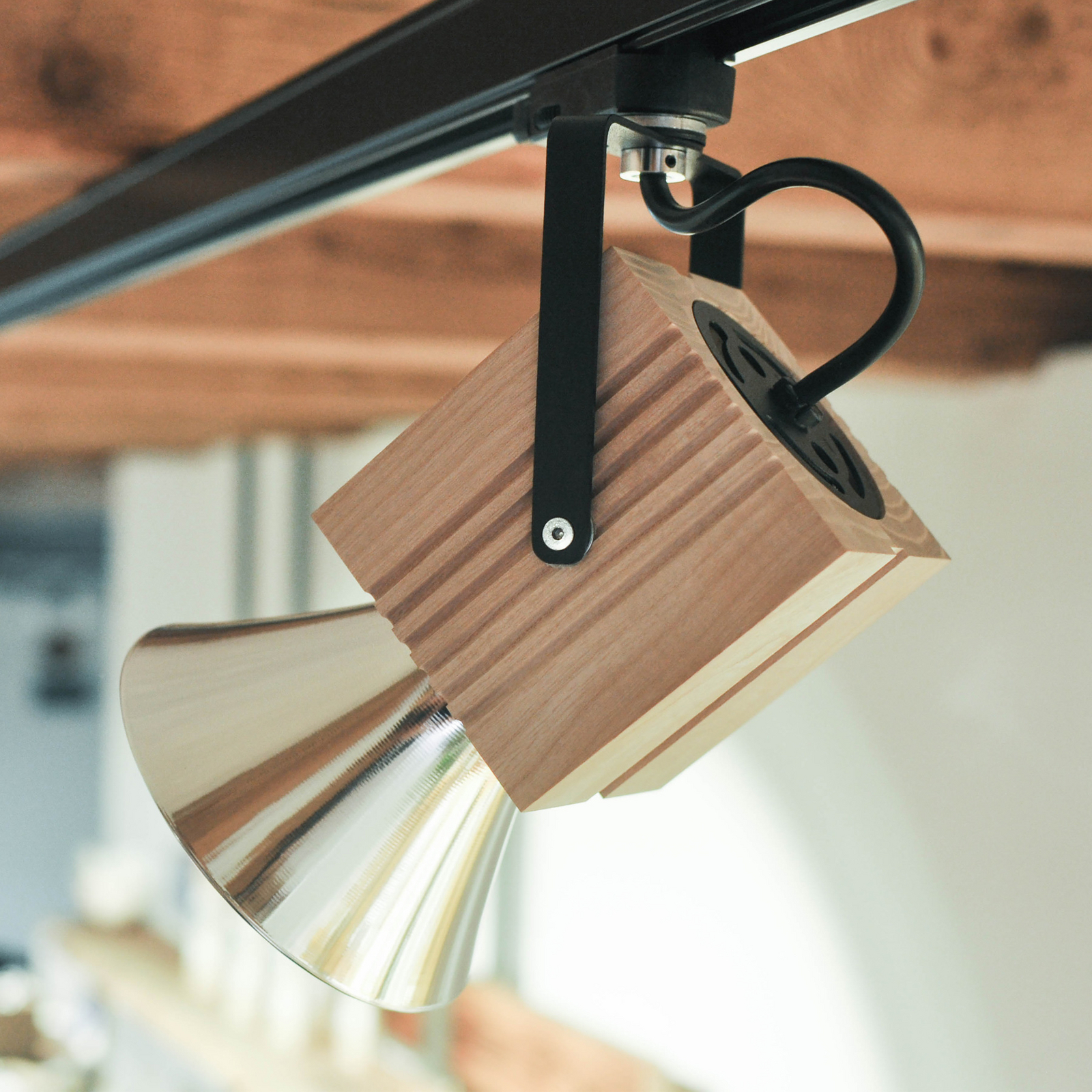 LTS Timba LED-Retail-Strahler für Stromschiene
