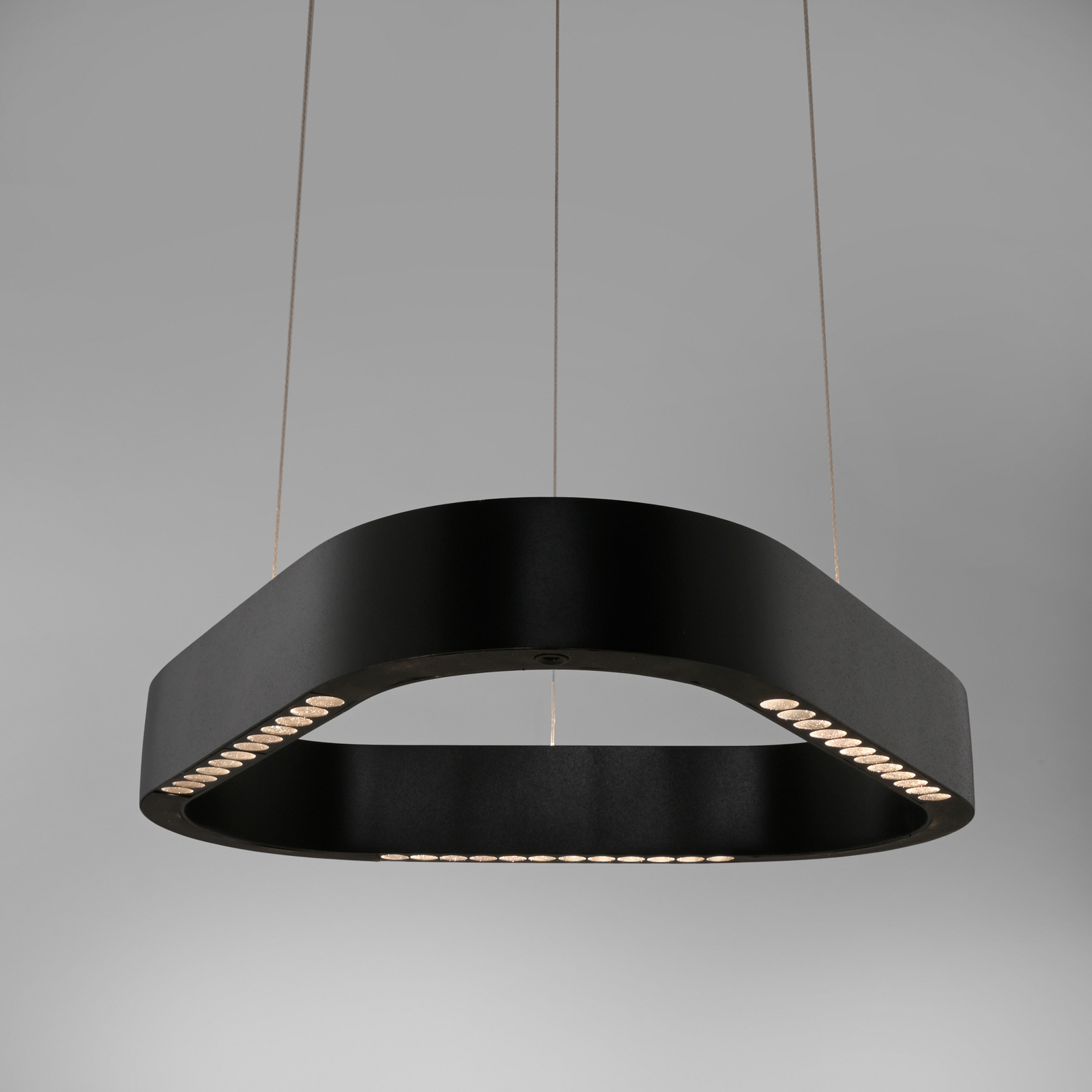 Lámpara colgante LED Q-Stretto de Paul Neuhaus, negra, 40,8 cm