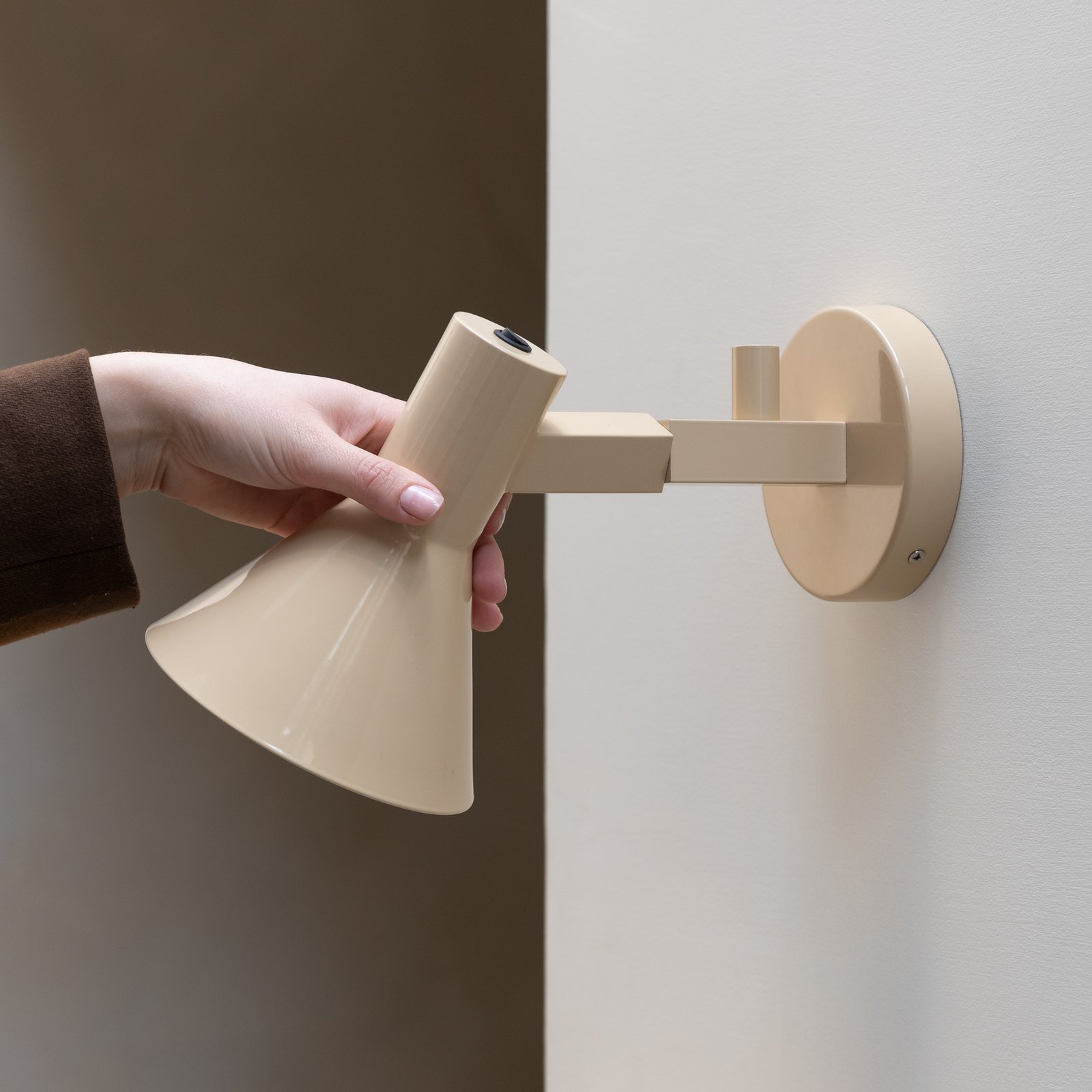 IT'S ABOUT ROMI Wandlampe Stavanger, beige, Stecker, 20 cm