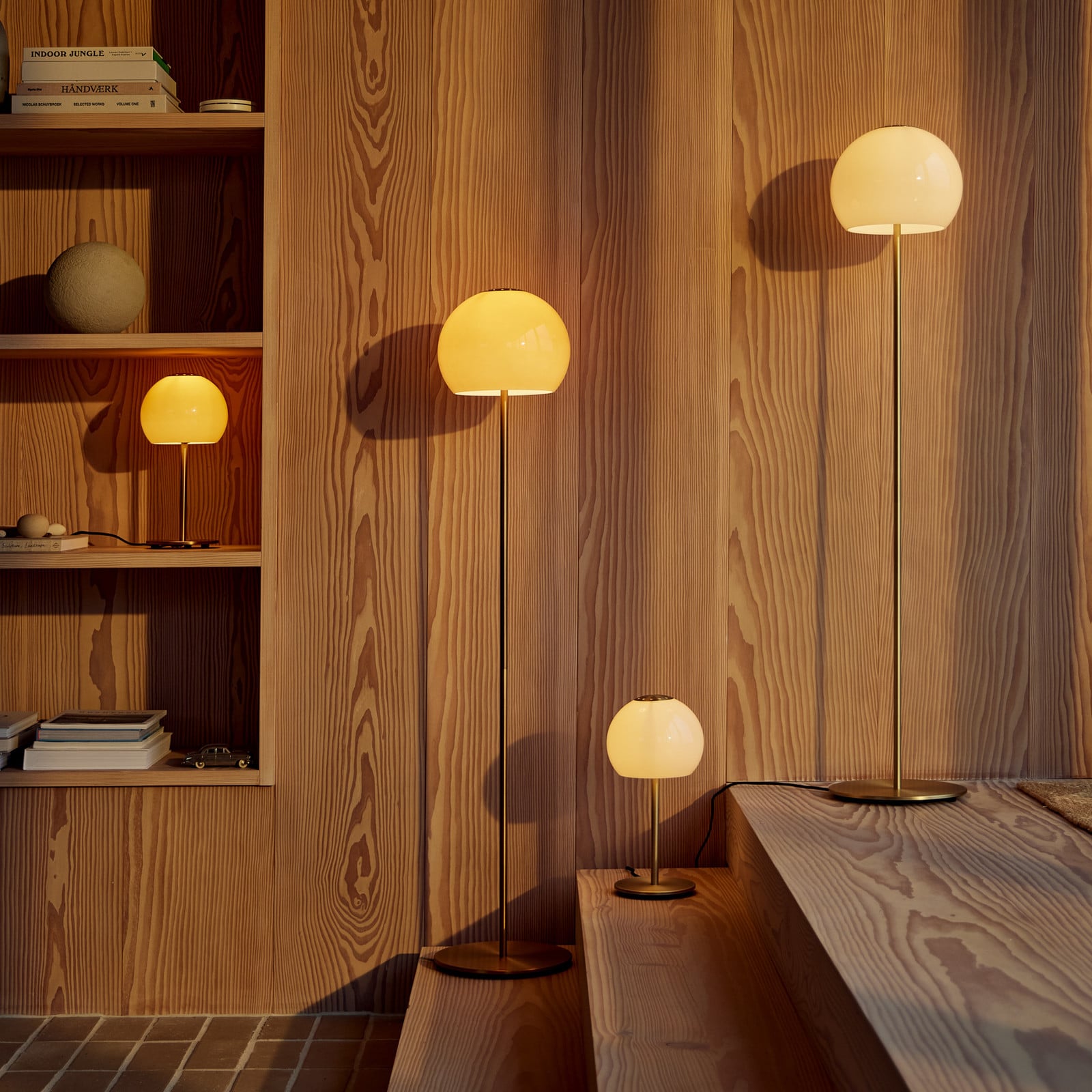 Frandsen Κεχριμπάρι Φωτιστικό Δαπέδου Ball Glass, Γυαλί, 130 Cm, E27