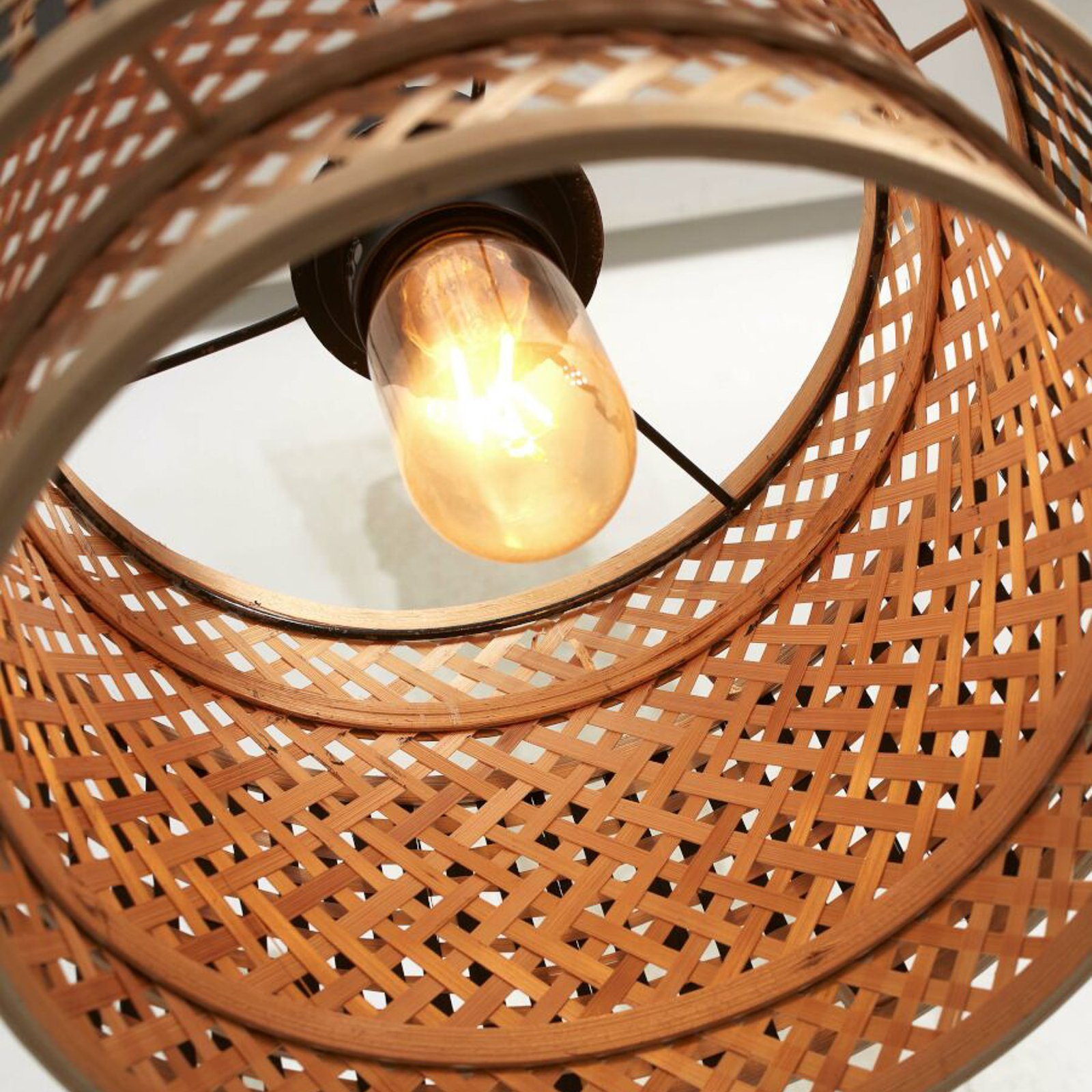 GOOD & MOJO Butano bambuko pakabinamas šviestuvas 25x20cm