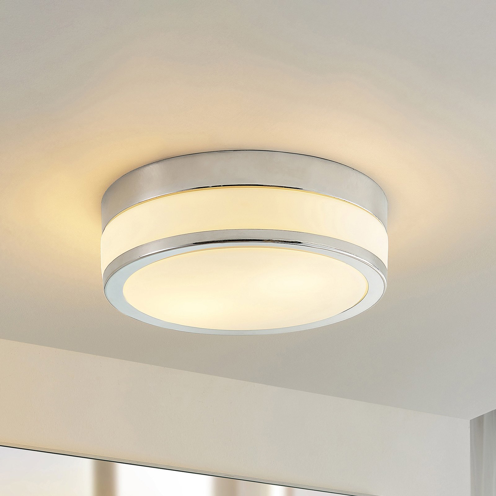 Lindby Flavi bathroom ceiling lamp, Ø 28 cm chrome