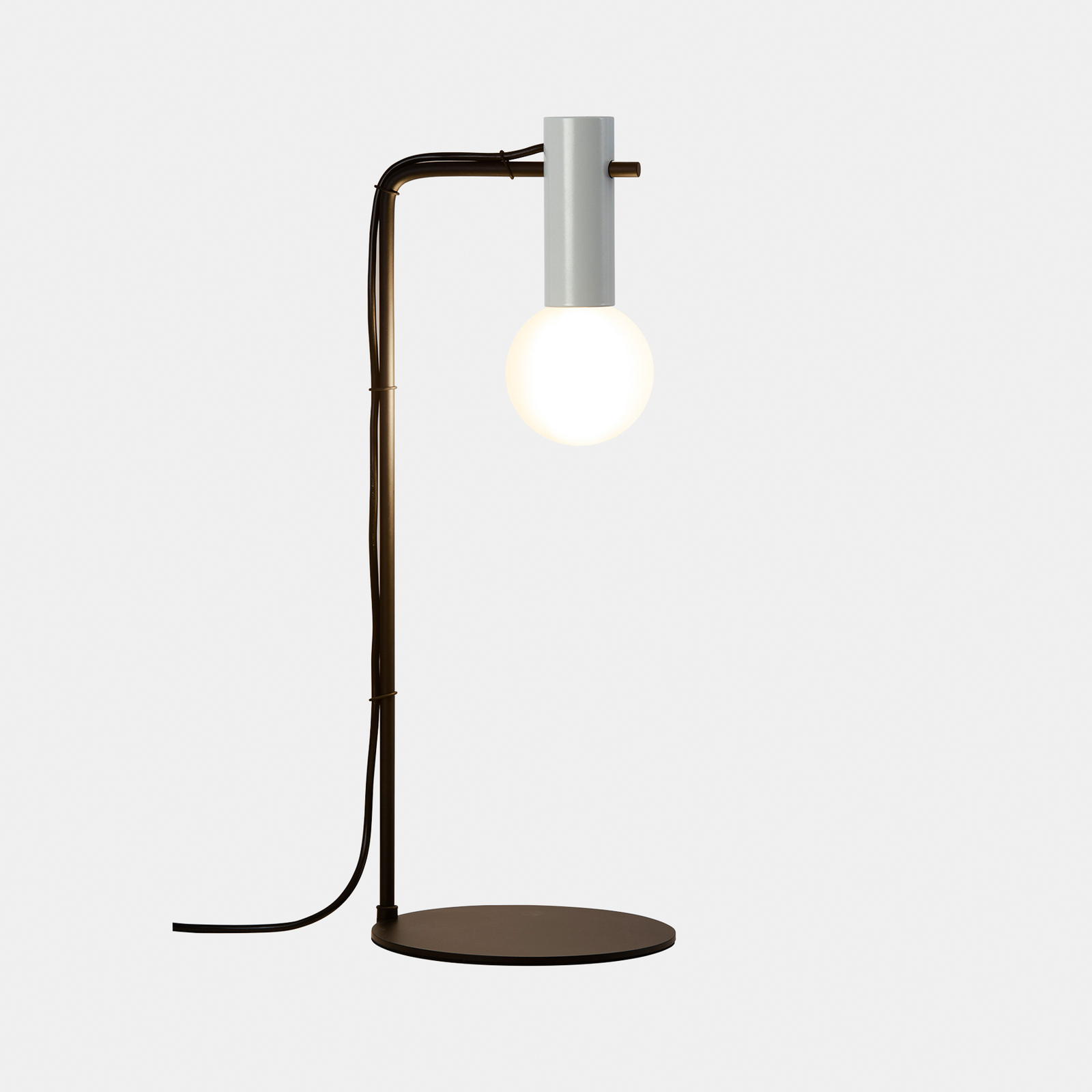 LEDS-C4 Nude Curved stolová lampa E27 sivá/čierna