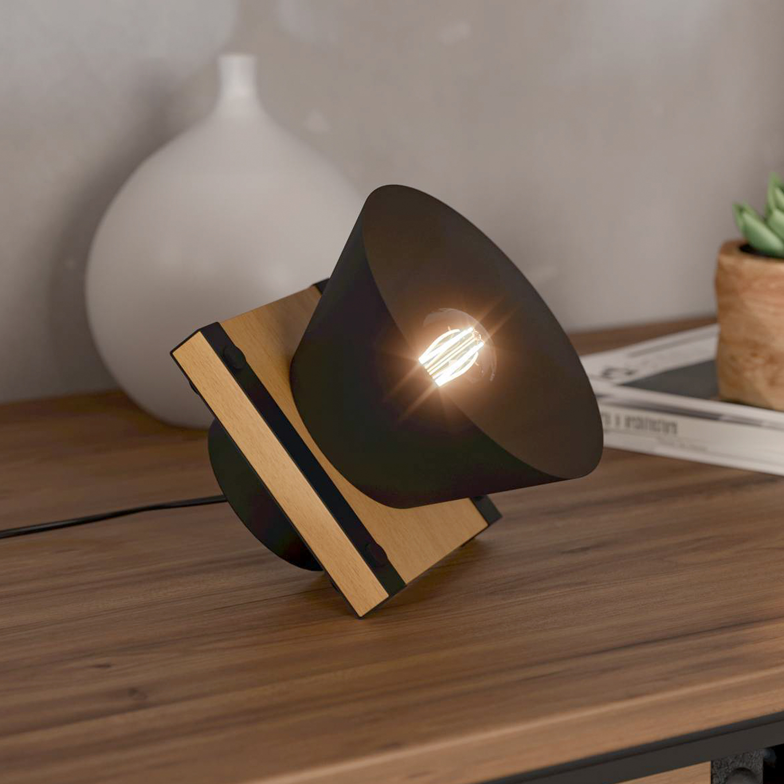 Lampa stołowa Maccles czarna z drewnem