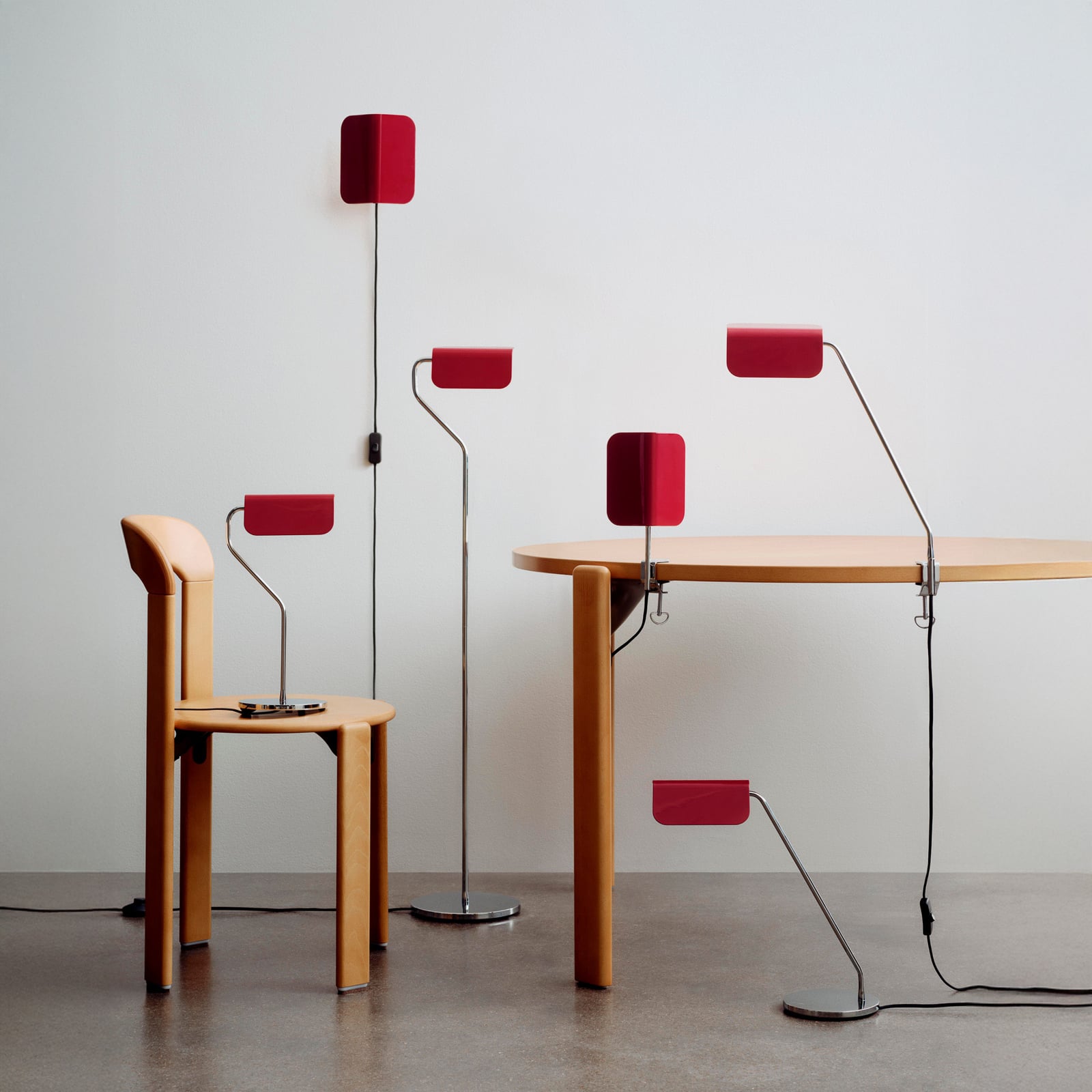 HAY Klemmleuchte Apex, rot, Höhe 43 cm, E14, Stahl