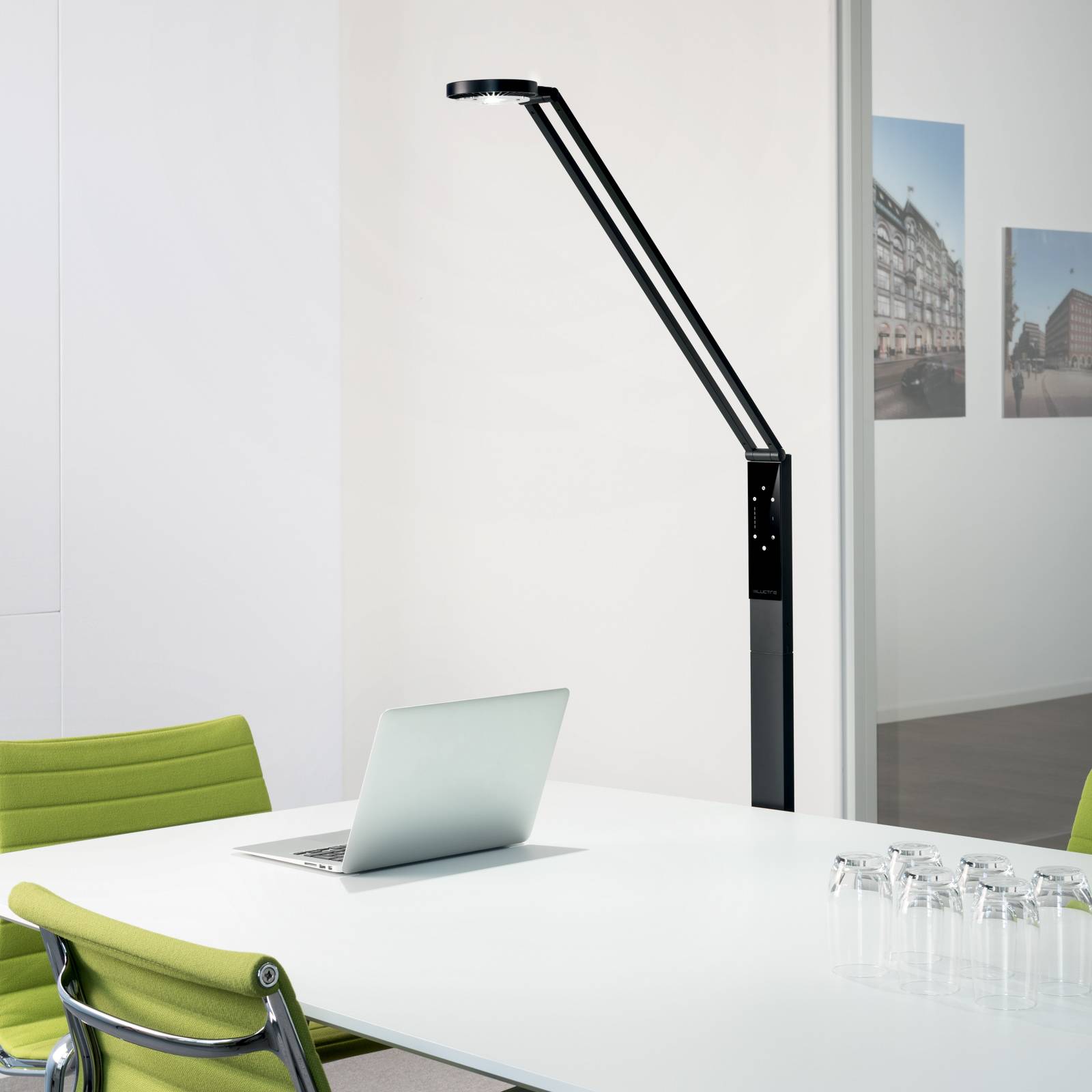 Luctra Floor Radial lampadaire LED noir