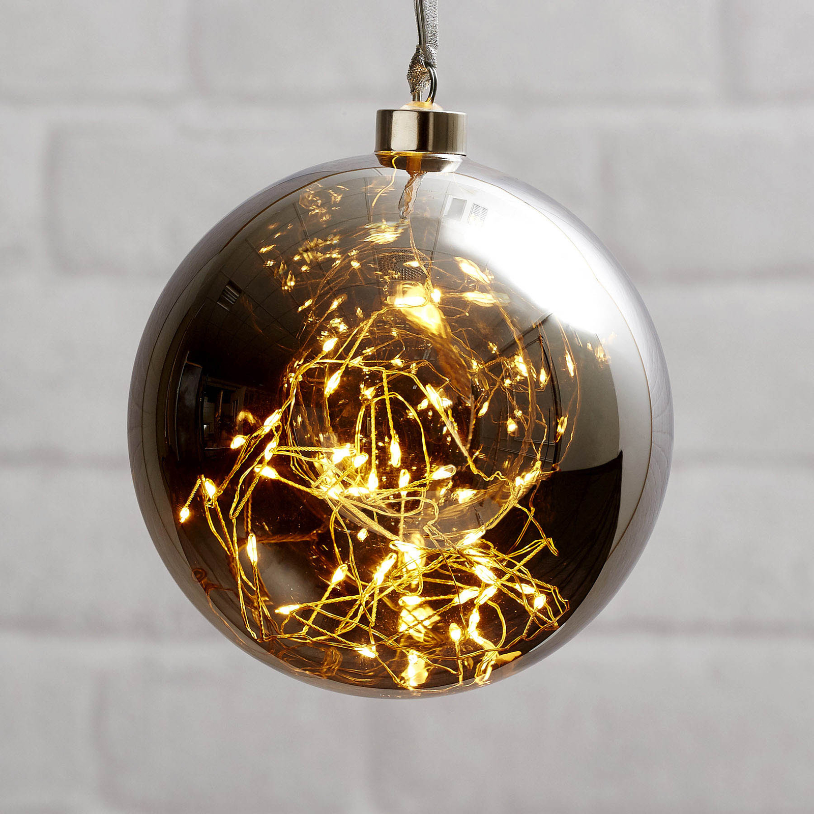 LED-decoratiebol Glow van glas, Ø 15 cm rookgrijs