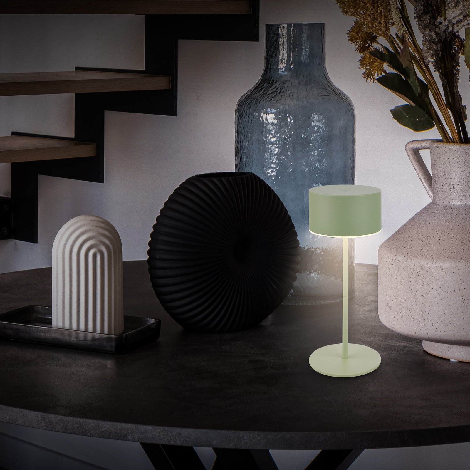 LED-akkukäyttöinen pöytävalaisin Kira, vihreä, korkeus 19 cm, IP44, LED-akkukäyttöinen pöytävalaisin Kira, vihreä, korkeus 19 cm, IP44,