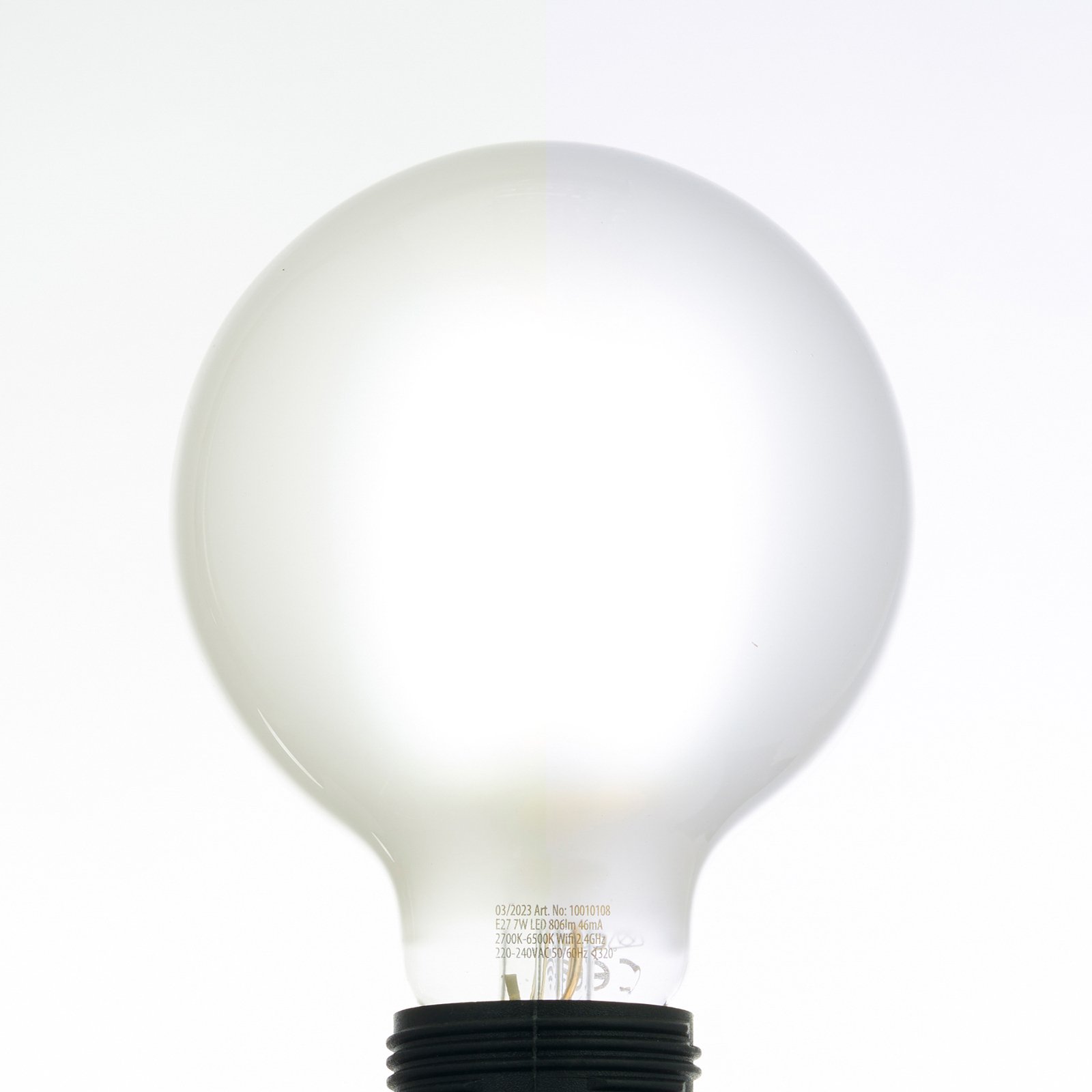 LUUMR Smart LED bulb matt E27 G95 7W Tuya WLAN CCT