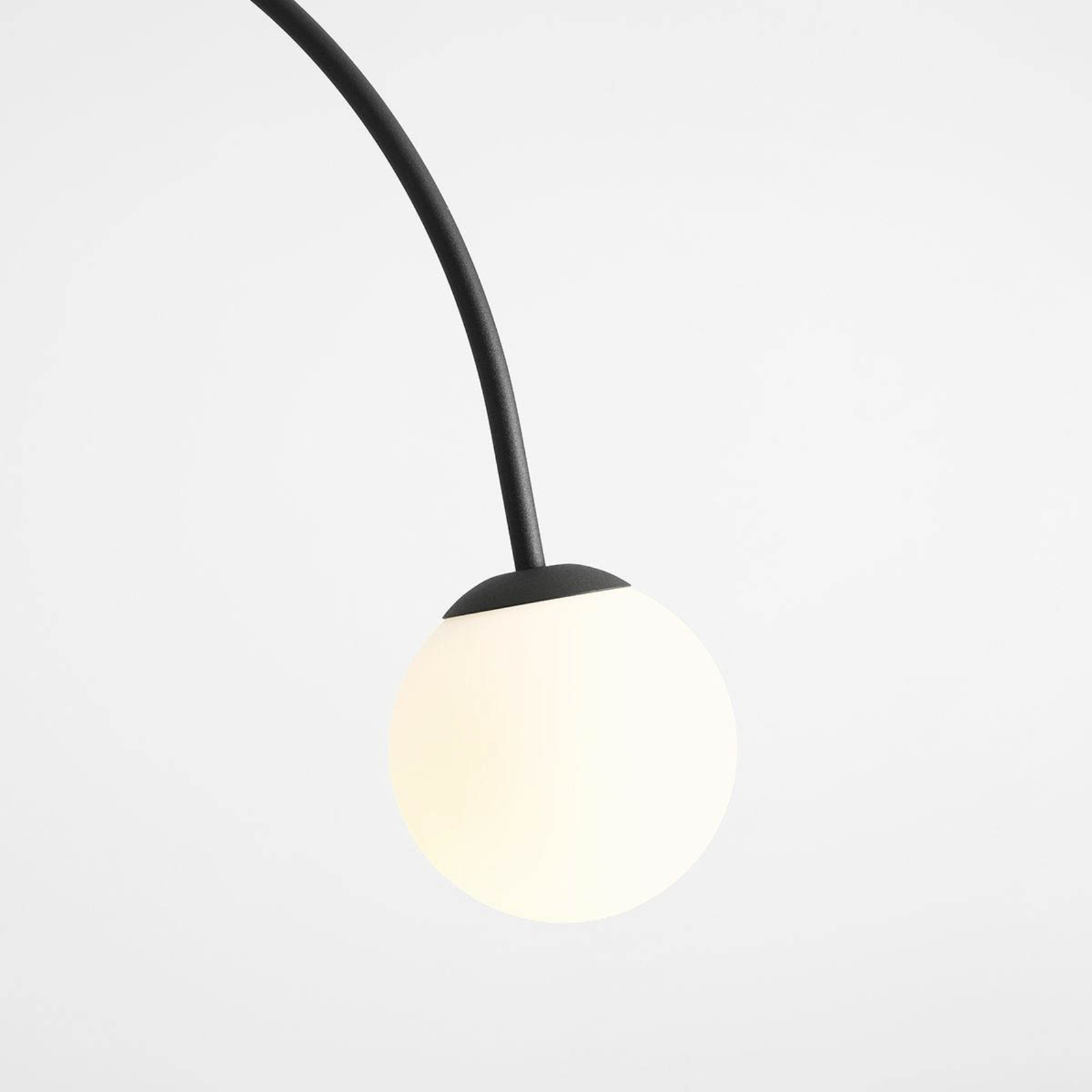 Alison ceiling lamp, black/white, 2-bulb, 84 cm