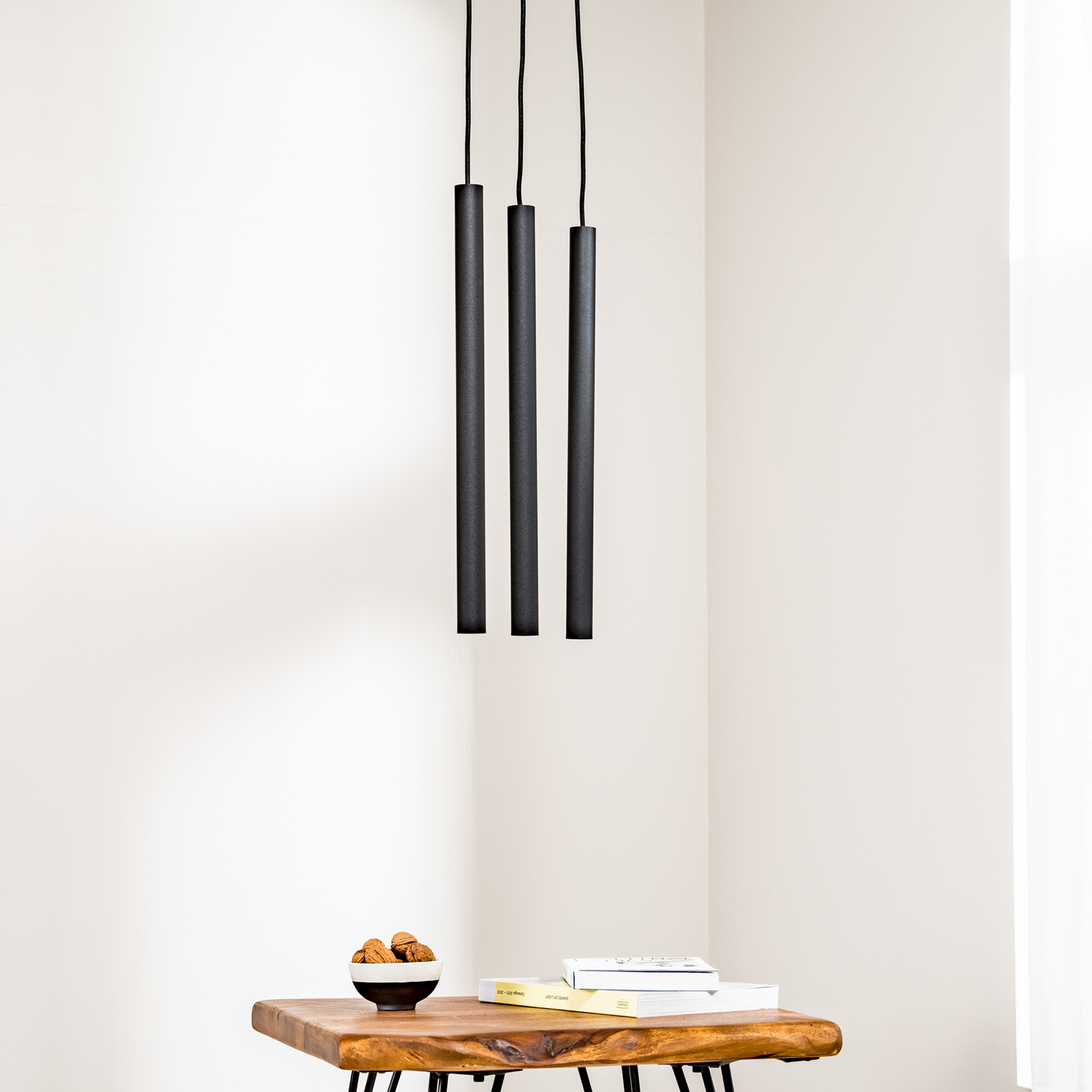 Sone pendant light, angular canopy, 3-bulb, black