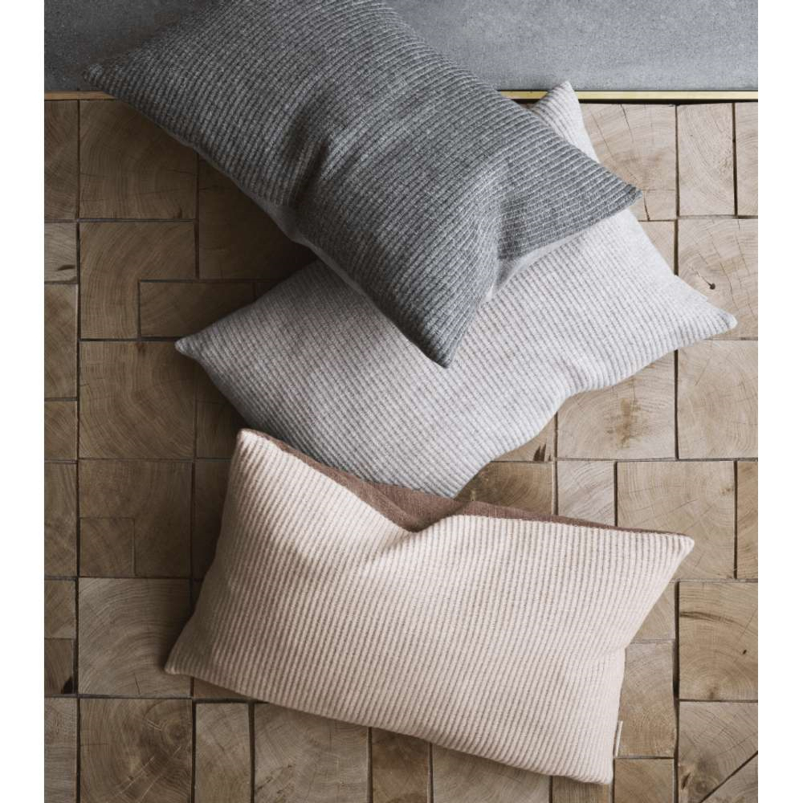 Aiayu Cushion 60x40 Oat - Fritz Hansen