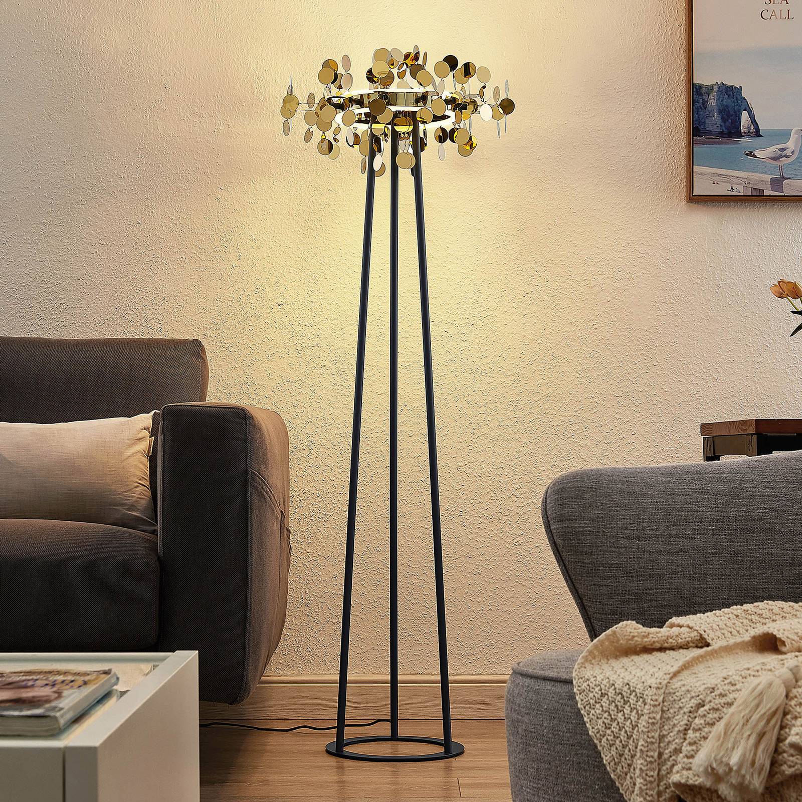 Lucande Glimmo stojacia LED lampa, čierna, mosadz