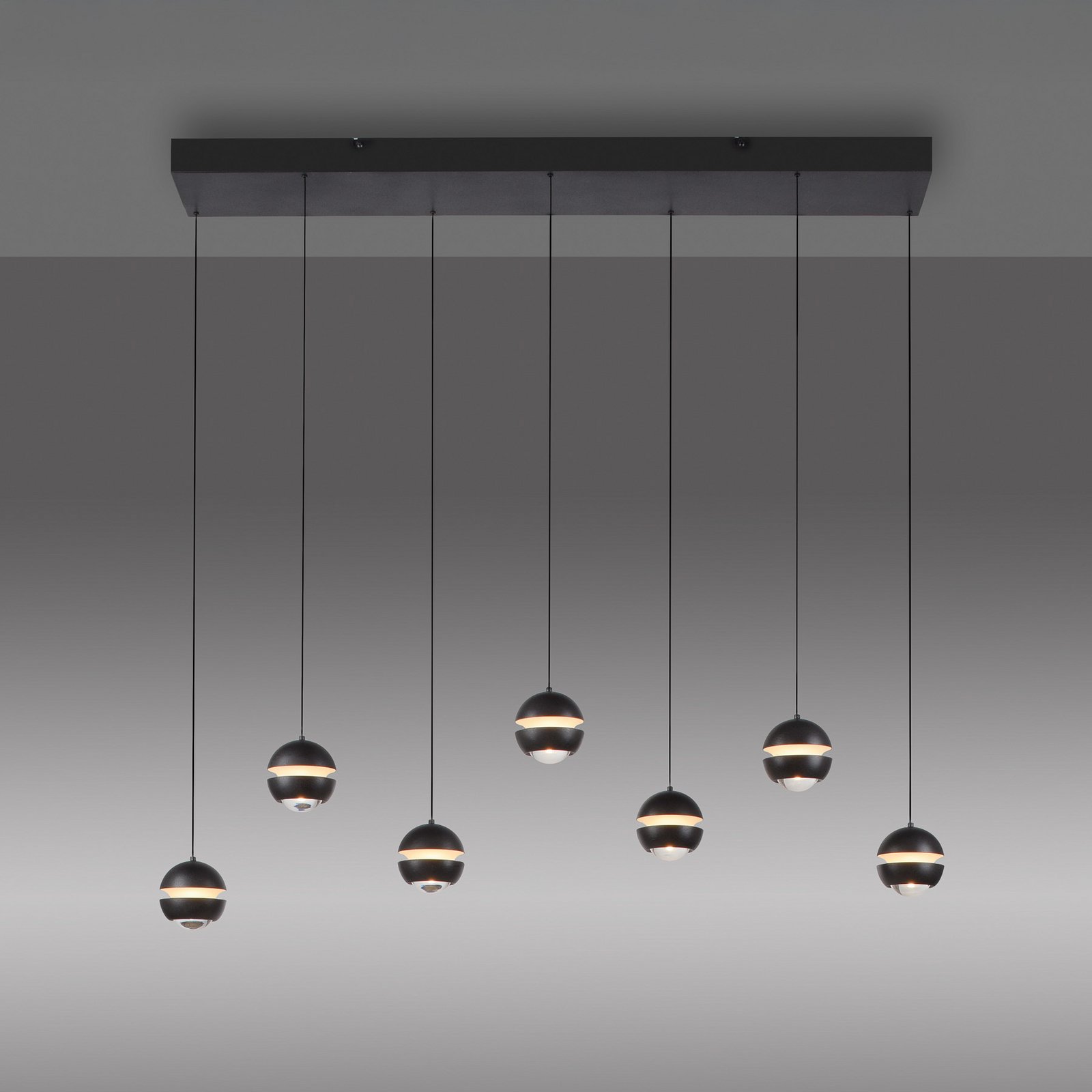 SCHÖNER WOHNEN LED hanglamp Lini zwart 7-lamps lang 3.000K SCHÖNER WOHNEN LED hanglamp Lini zwart 7-lamps lang 3.000K