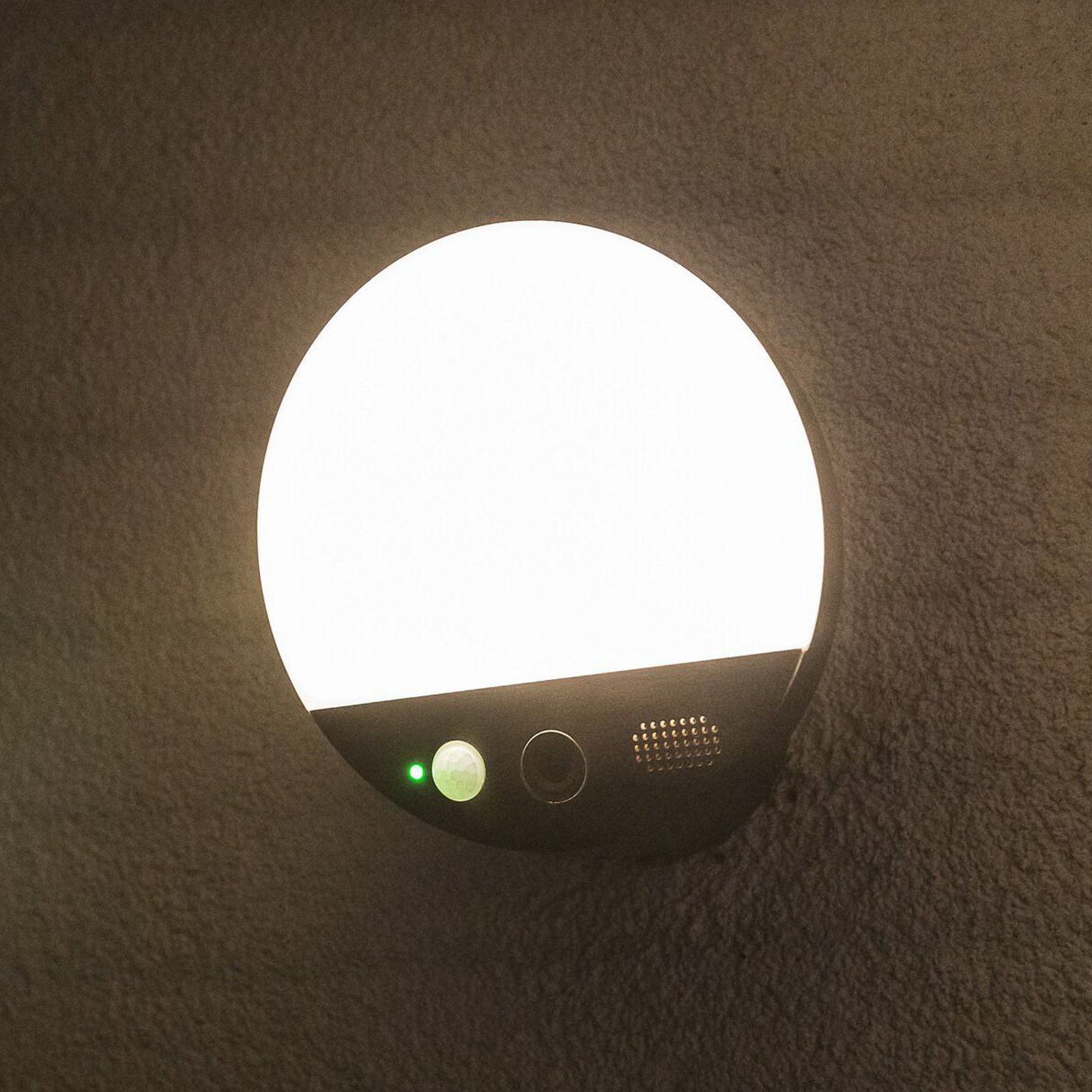 OSRAM SMART+ WiFi Außenwandlampe ROUND, Kamera, Sensor, grau