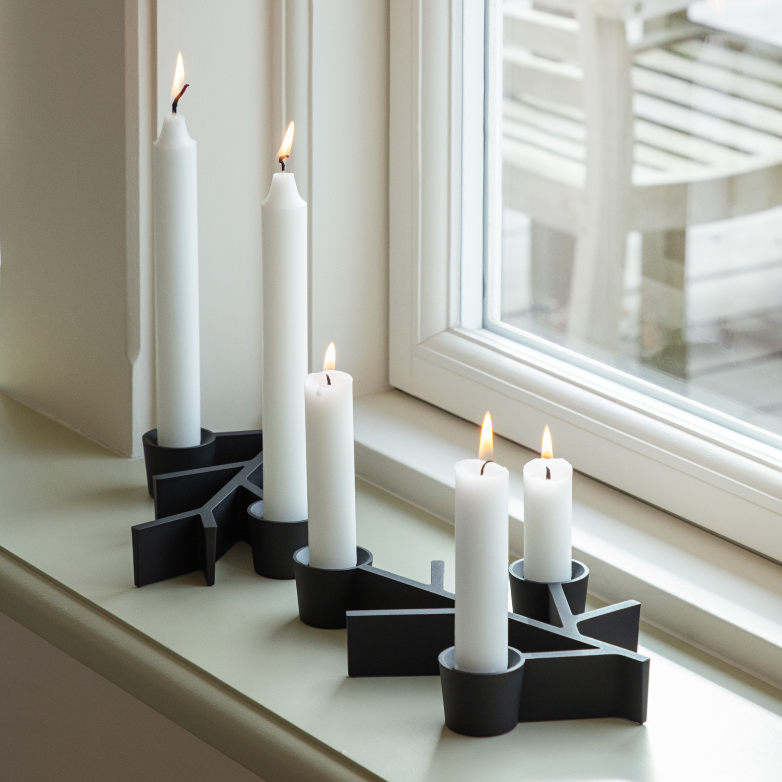 Bougeoir TWIG, noir, 18 x 13 cm, à 2 lampes - Eva Solo Bougeoir TWIG, noir, 18 x 13 cm, à 2 lampes - Eva Solo