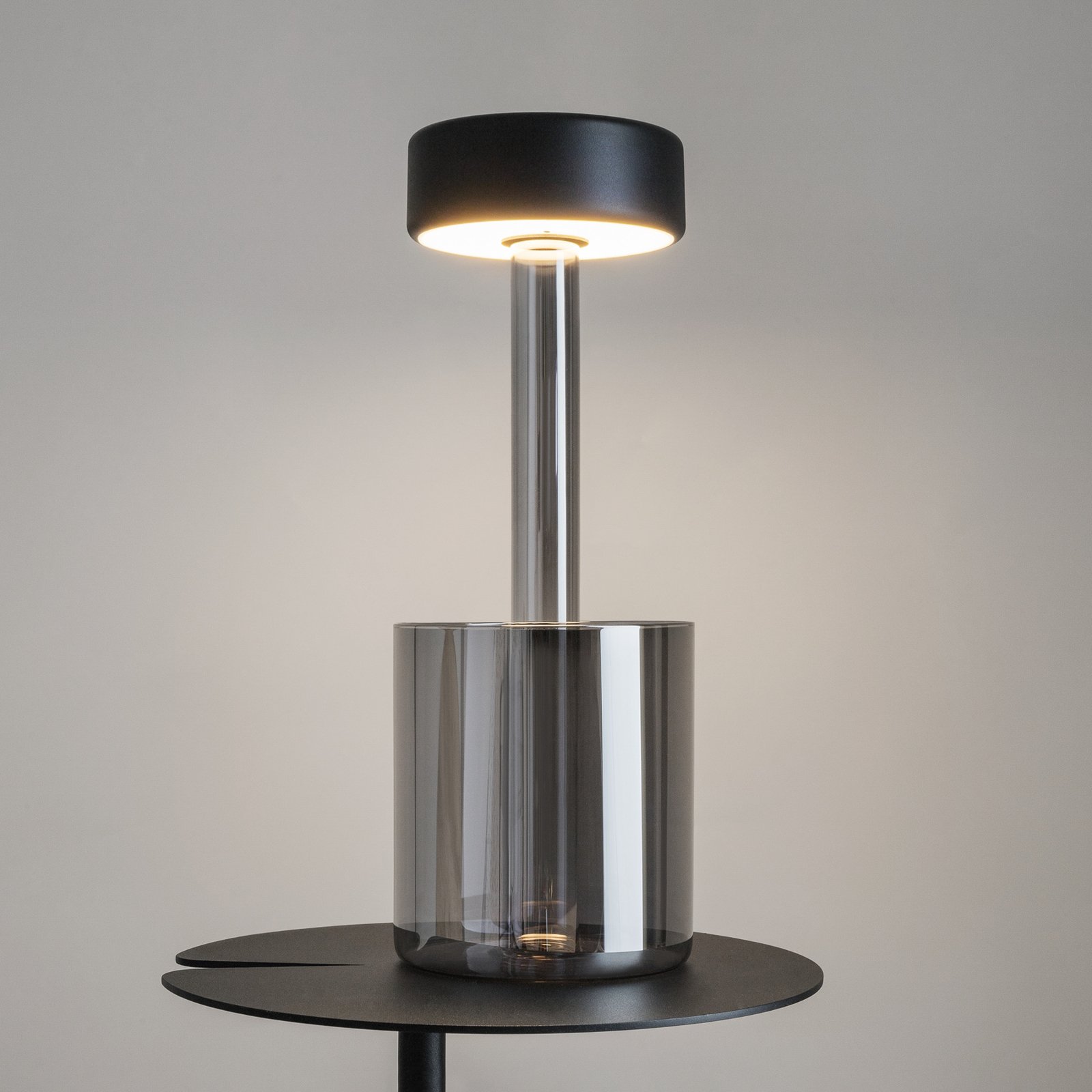 Maytoni lampe de table LED rechargeable AI Collaboration, verre, gris