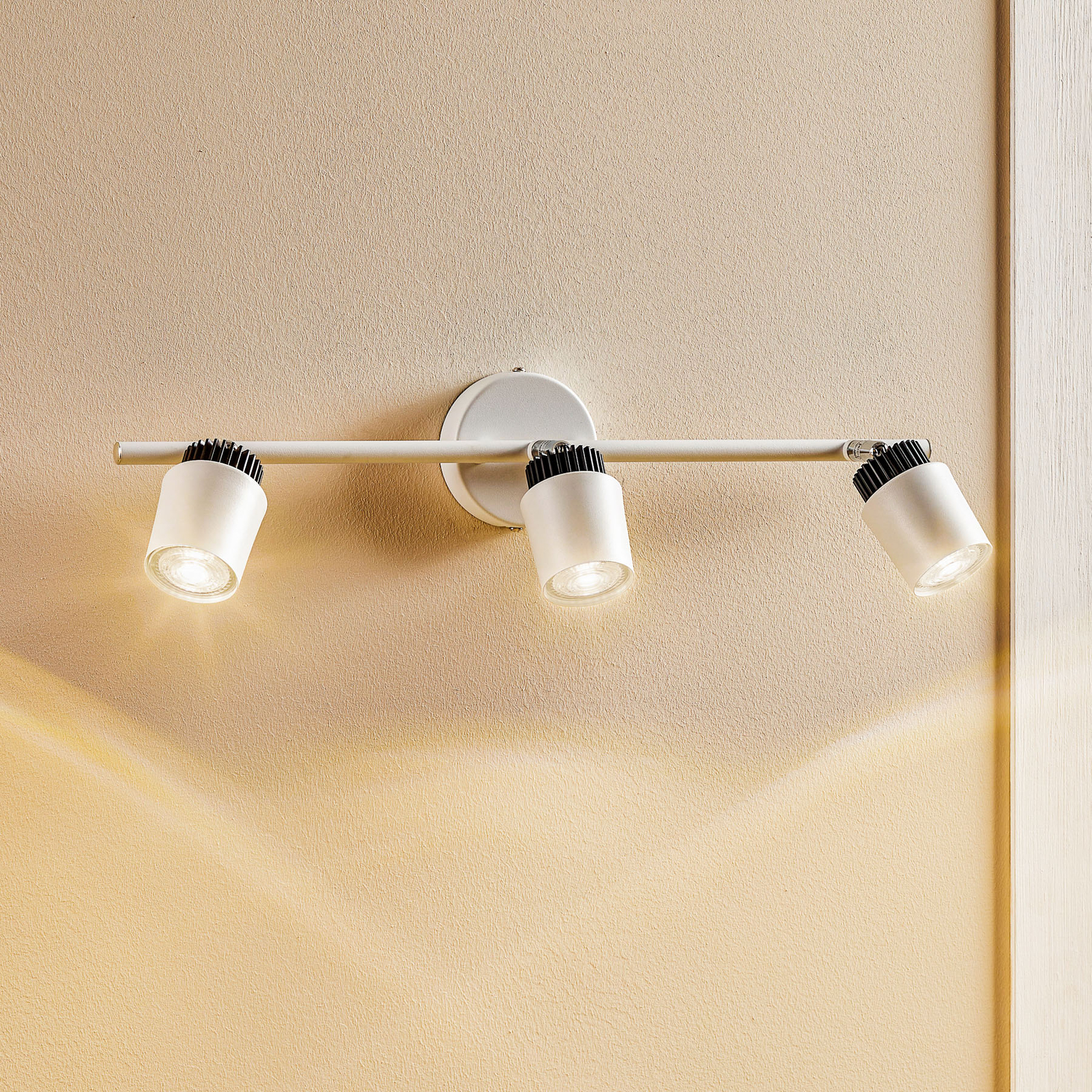 Foco de pared Tec en blanco, 3 luces