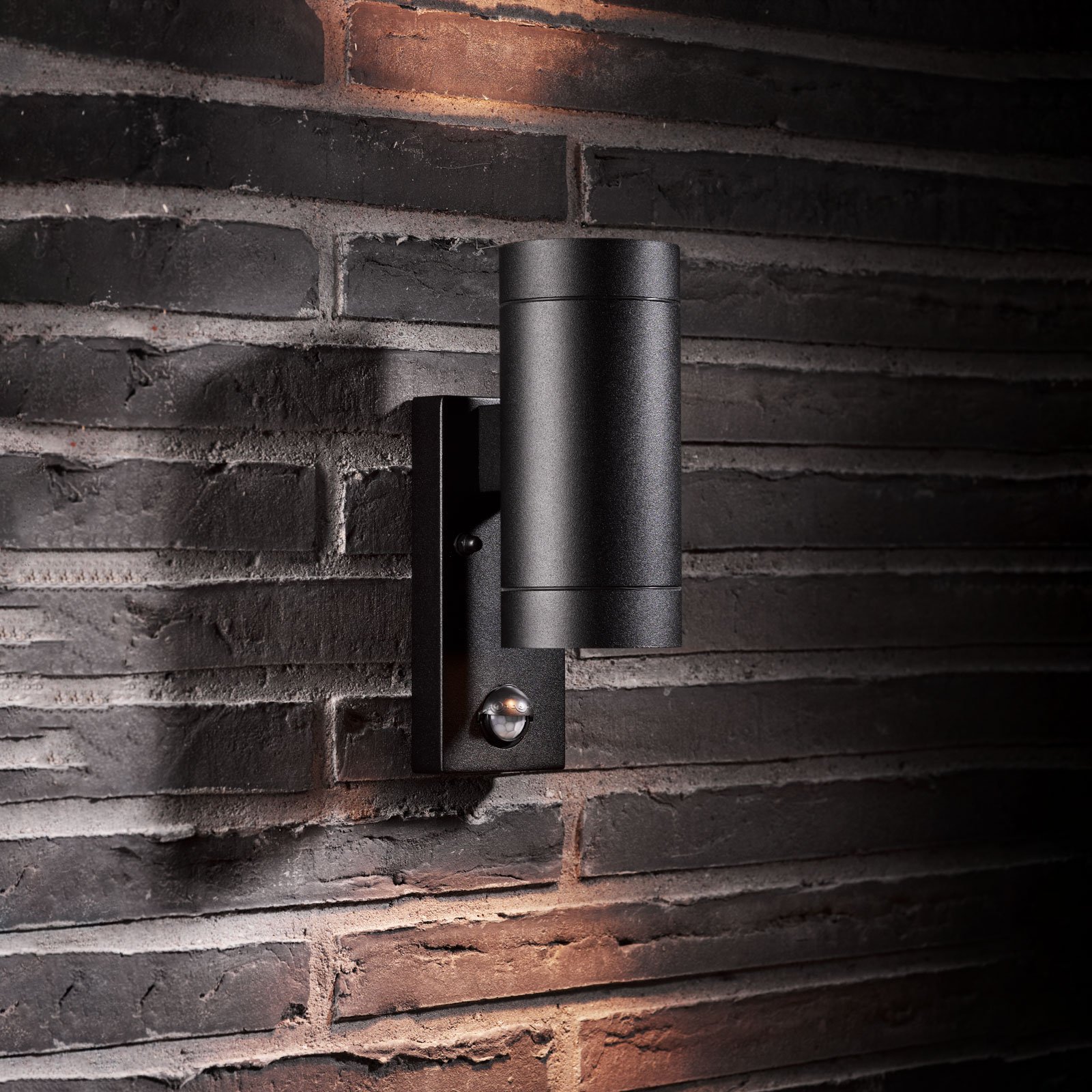 Tin Maxi Double Sensor outdoor wall lamp, black