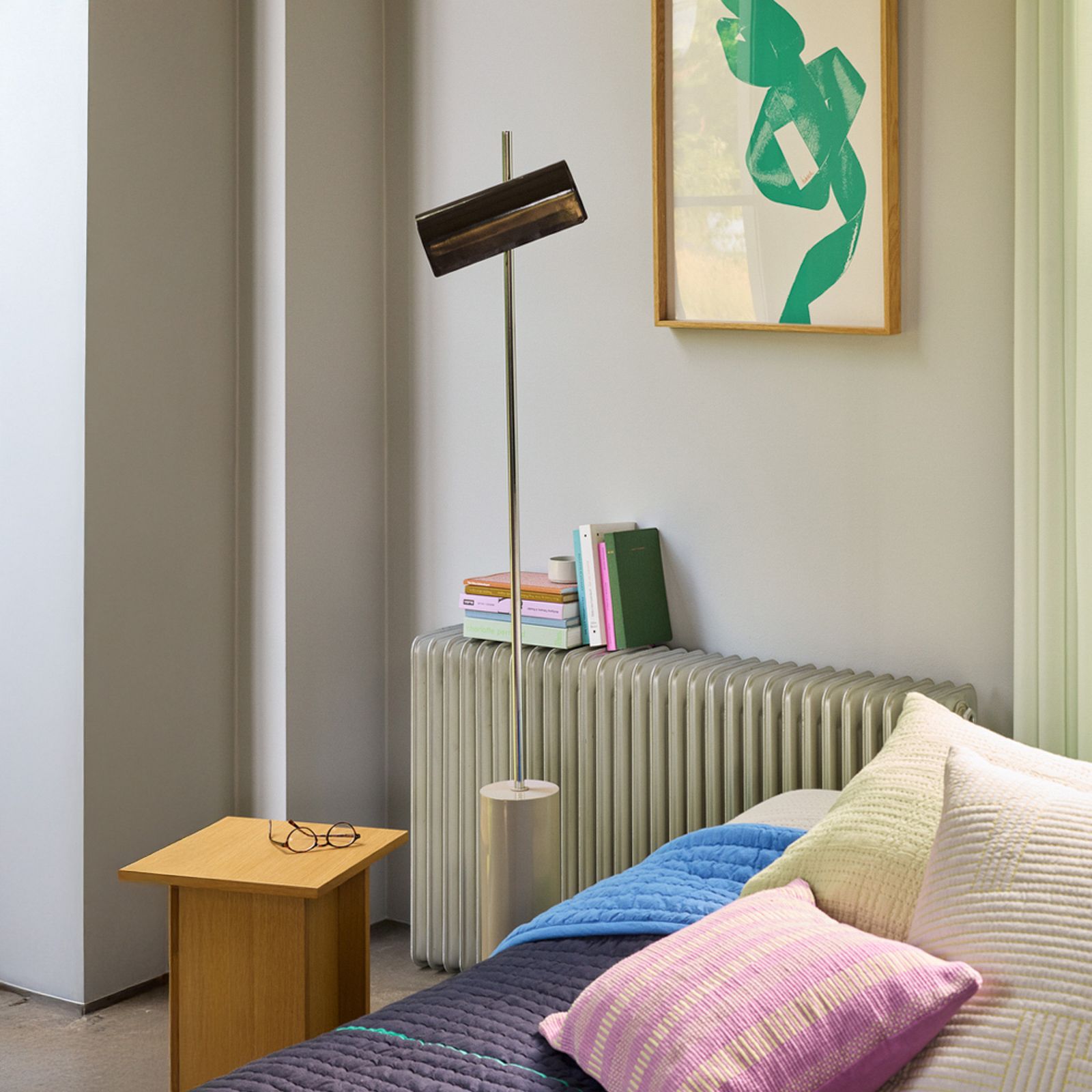 Reflector LED-golvlampa, orange, höjd 160 cm – Hübsch