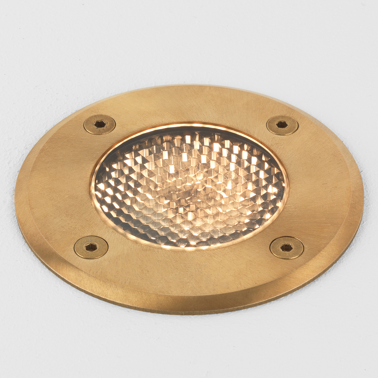 Astro Seawater-resistant recessed floor light Gramos, brass, GU10, 35 W, energy efficiency: A++, H: 0.4 cm