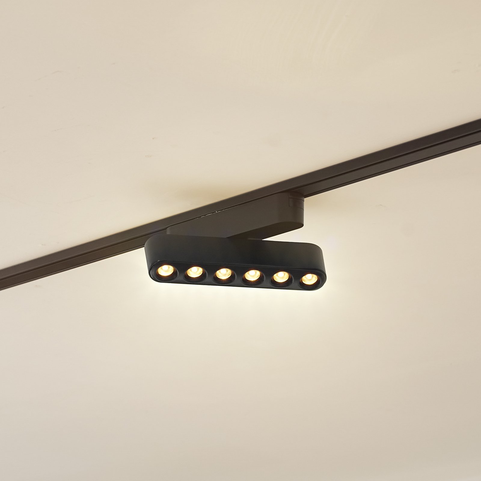 Barre à LED Lindby 48 V Lumaro, noir, 6 points, pivotant