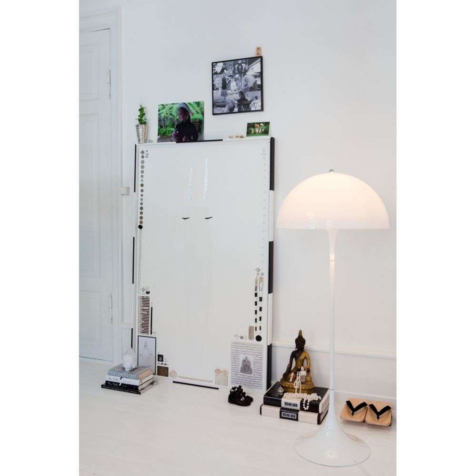 Panthella Floor Lamp White Opal - Louis Poulsen