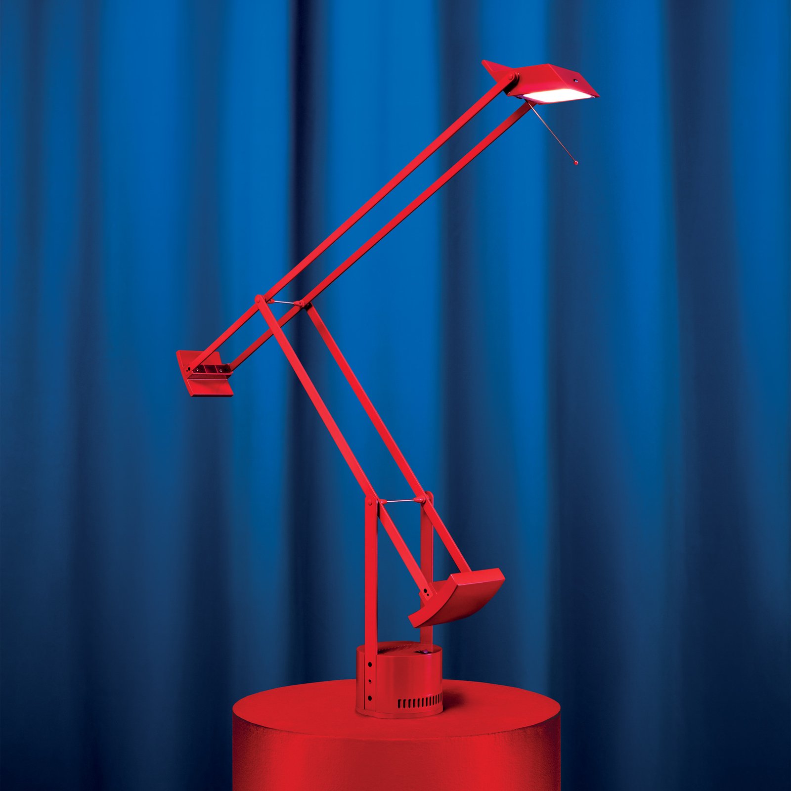 Artemide Tizio LED designer table lamp, red