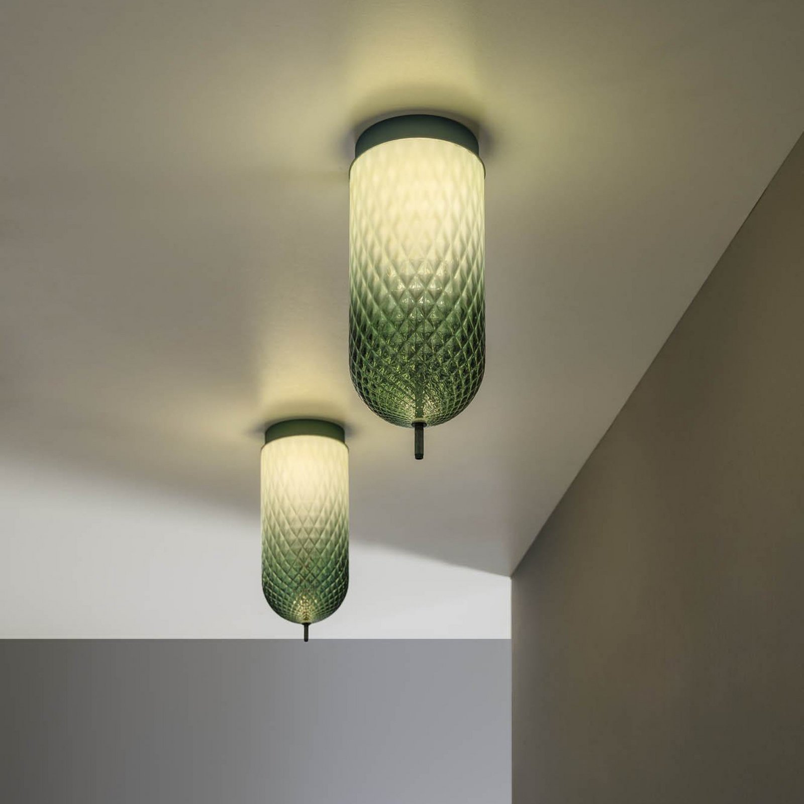 OLEV LED-Deckenlampe Curuba, grün, Glas, Höhe 40 cm, 2.700 K