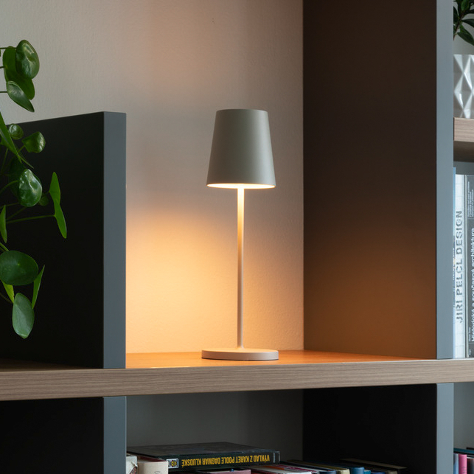 SLV LED-Akkulampe Vinolina Two, Alu, Ø 11 cm, IP65, CCT