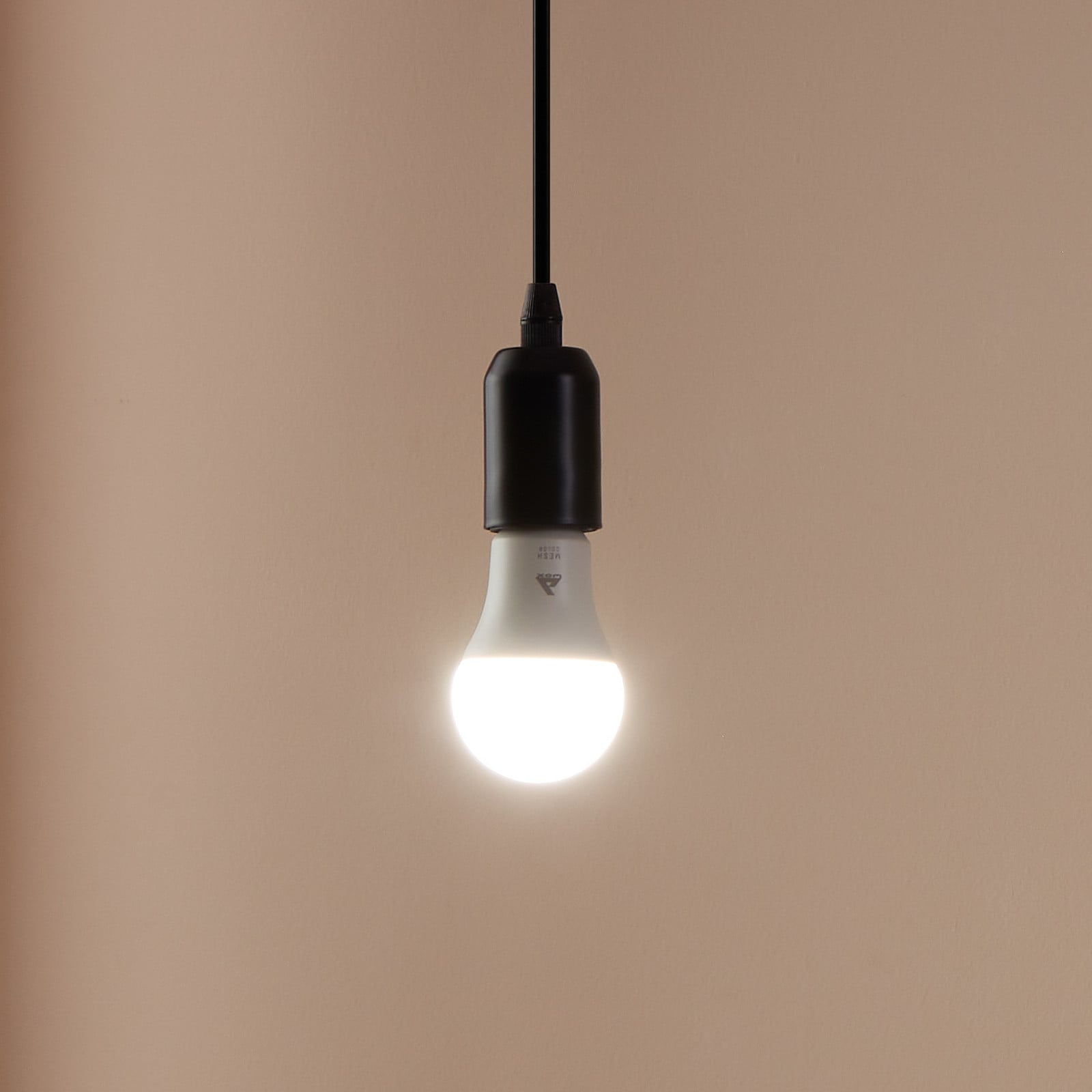 EGLO connect-z E14 P45 bec LED 5W 470lm RGBW - opal