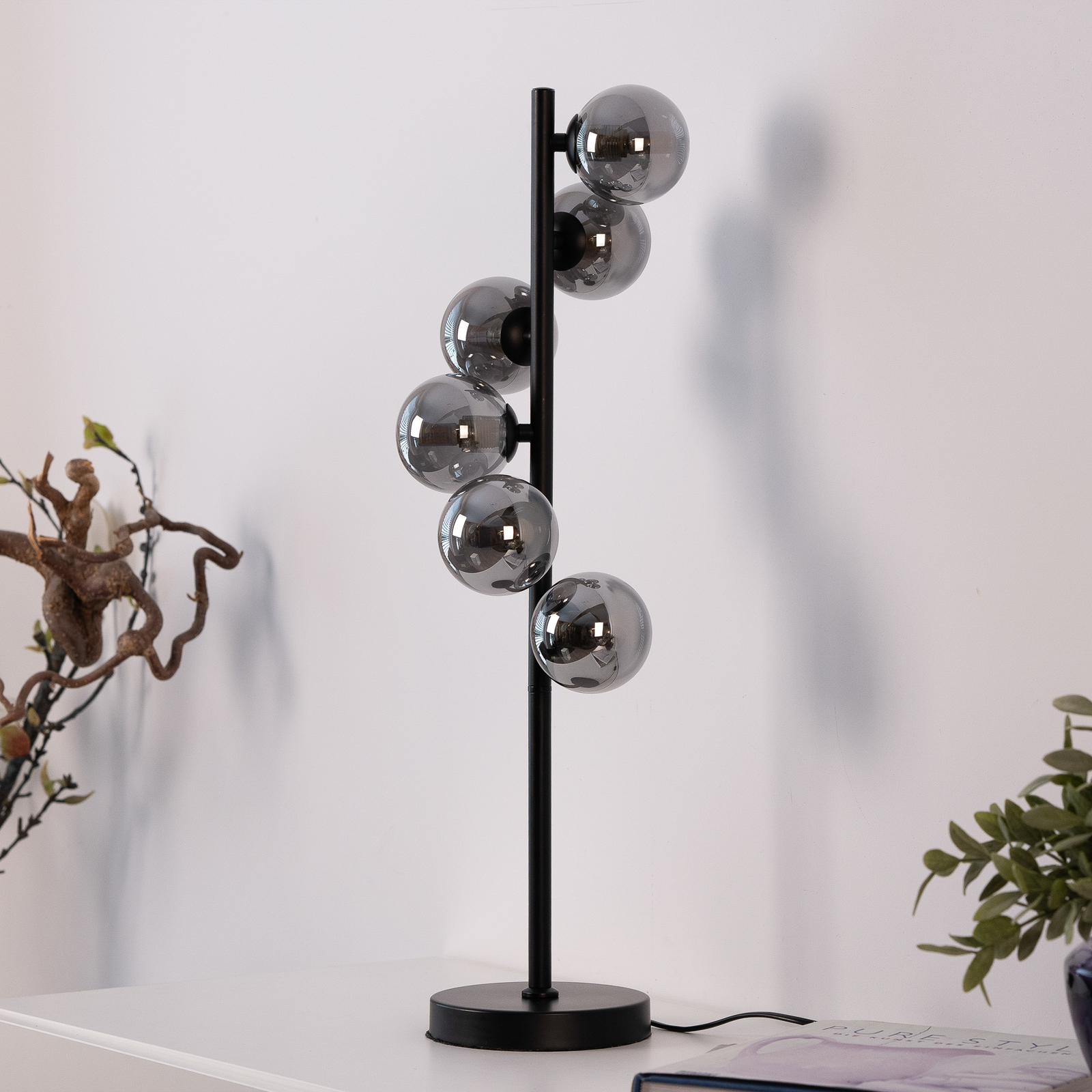 Schöner Wohnen Namizna svetilka Dubai, dimno steklo, 6-žarek, G9 Schöner Wohnen Namizna svetilka Dubai, dimno steklo, 6-žarek, G9