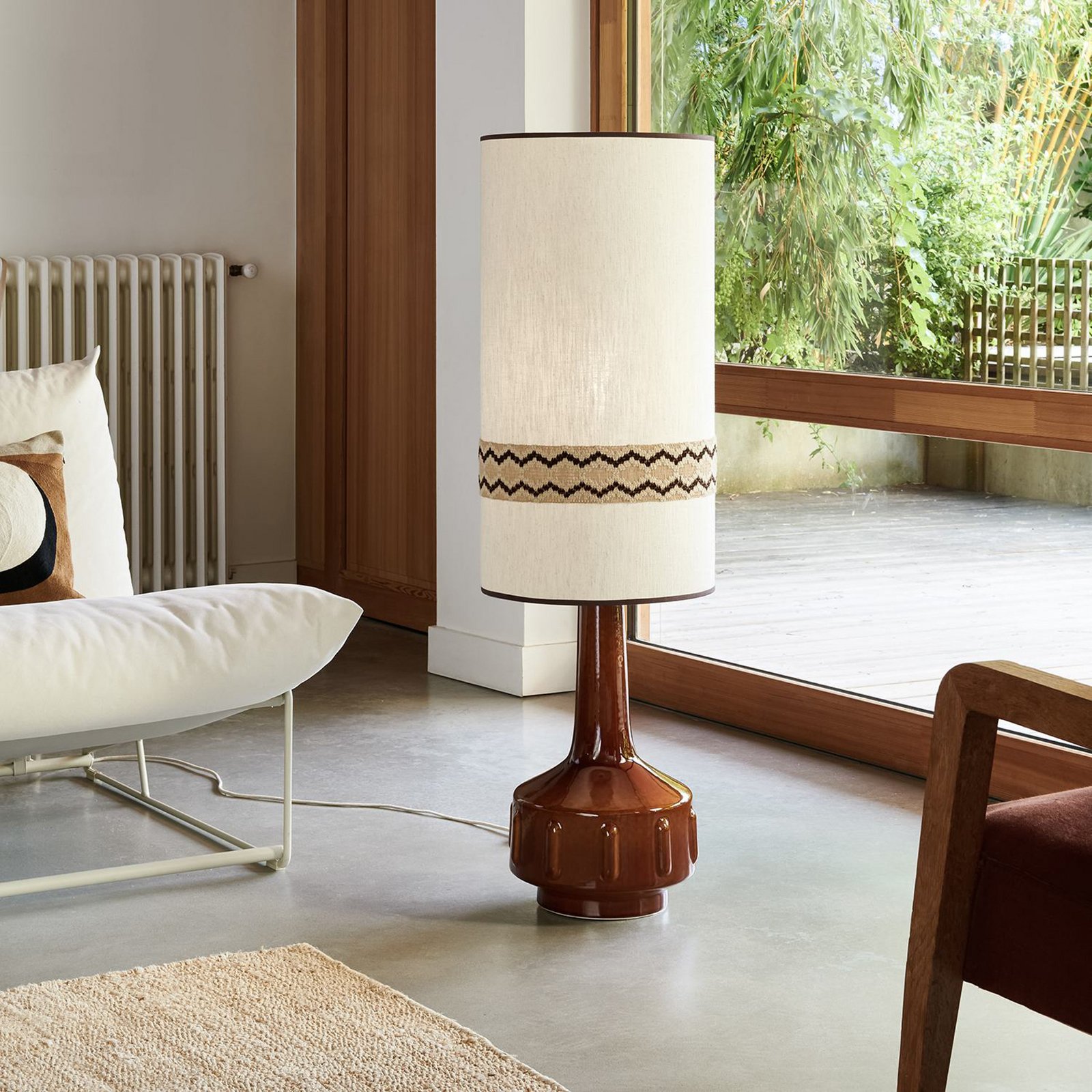 MARKET SET Stojacia lampa Jimmy, výška 121 cm keramika, vzorovaný lem
