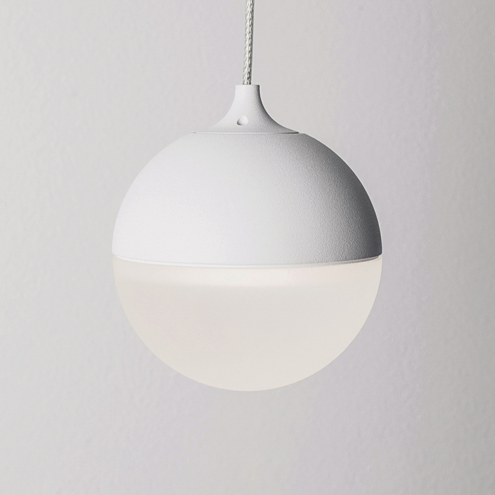 Molto Luce Gilo PD LED hanging light 3,000 K white