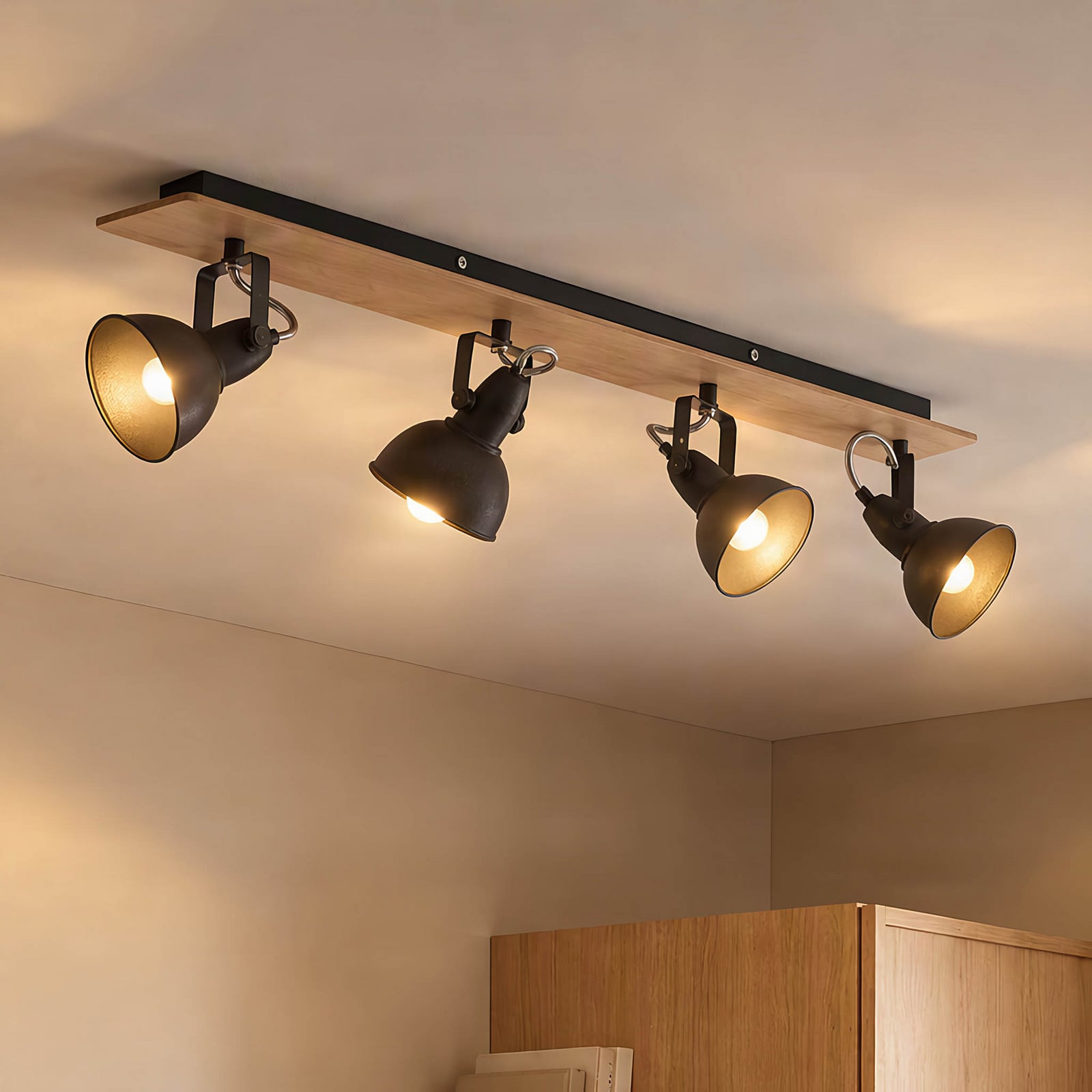 Lampa sufitowa Lindby Aylis, 4-punktowa, 82 cm, czarny, drewno, E14