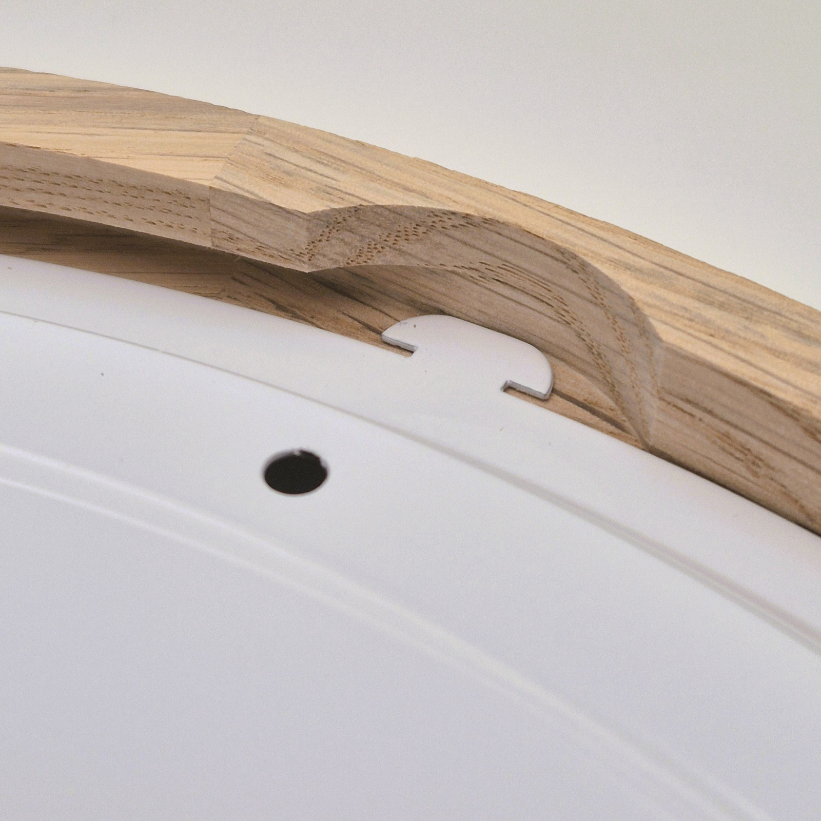 Envostar Caspian ceiling light, Ø 27 cm, IP54, oak